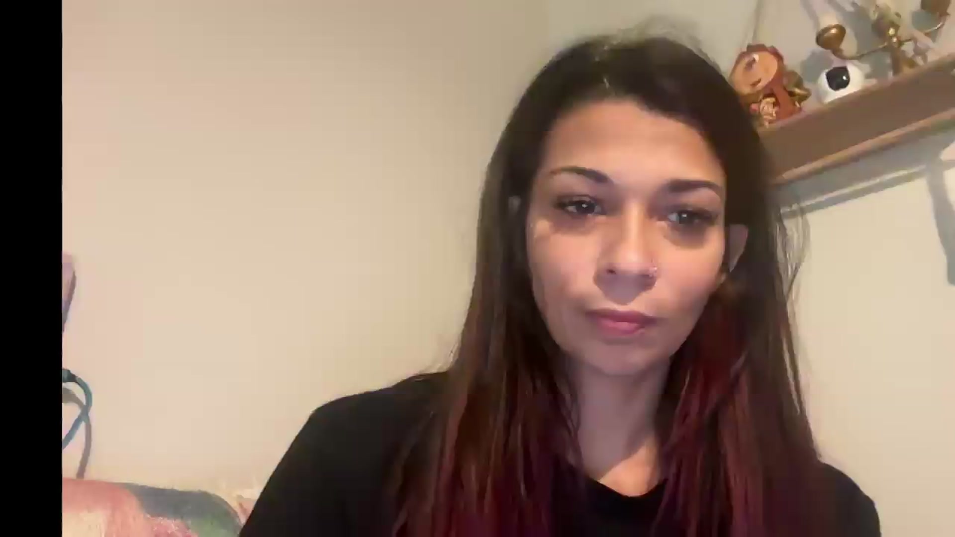 Gallery image thumbnail from Qu33nPrincess's myfreecams stream on, 08/22/2026, 18:13 image 1 of 20