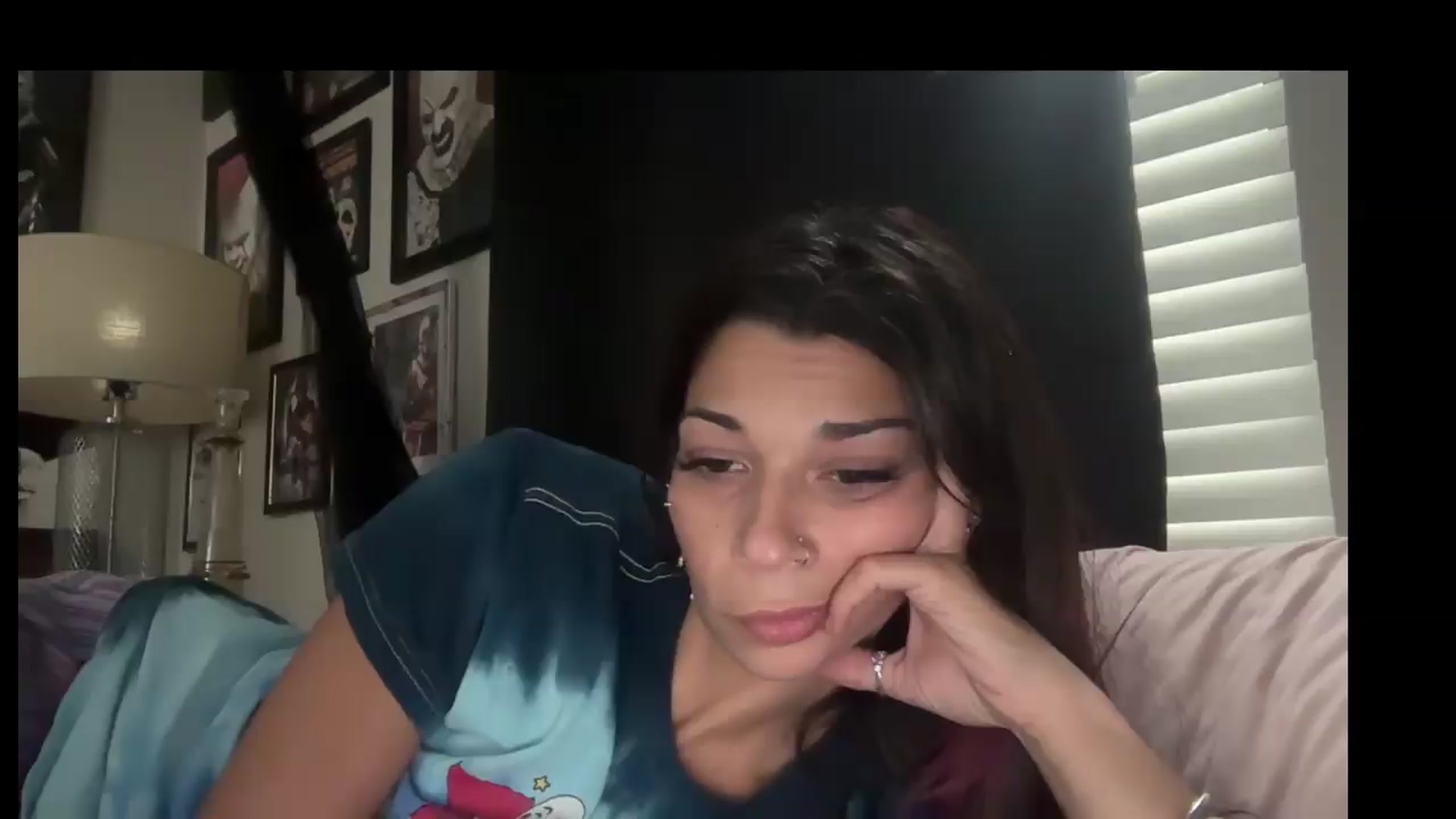 Gallery image thumbnail from Qu33nPrincess's myfreecams stream on, 08/24/2026, 23:32 image 1 of 20