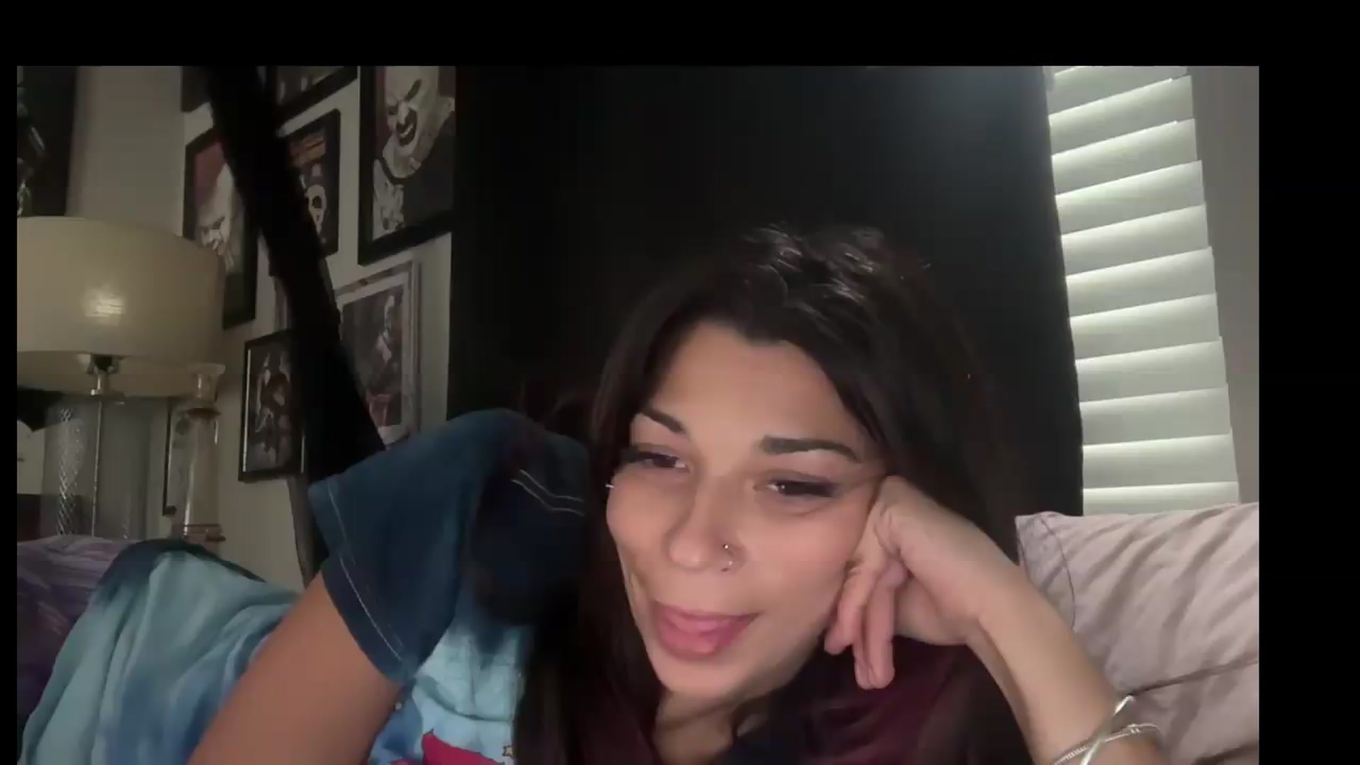 Gallery image thumbnail from Qu33nPrincess's myfreecams stream on, 08/24/2026, 23:32 image 3 of 20