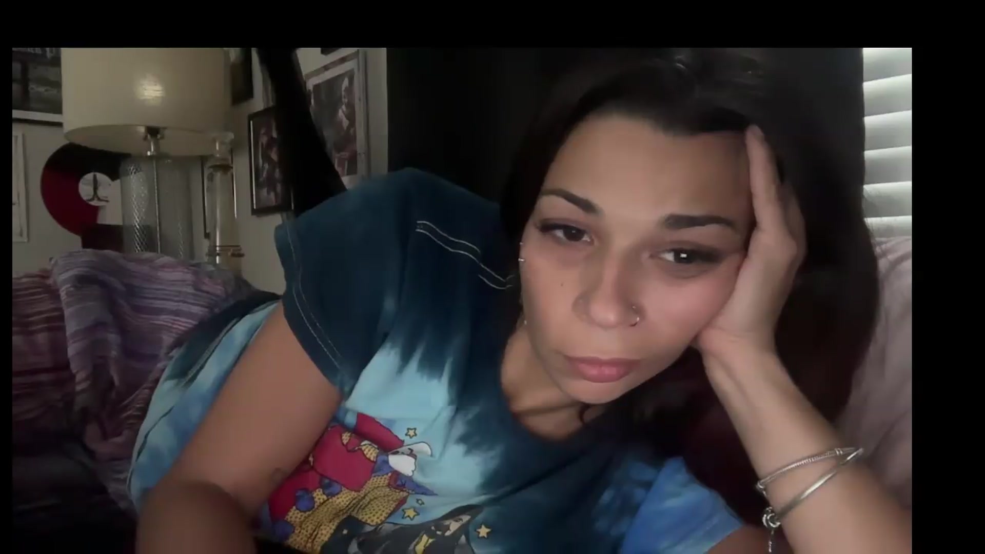 Gallery image thumbnail from Qu33nPrincess's myfreecams stream on, 08/24/2026, 23:32 image 16 of 20