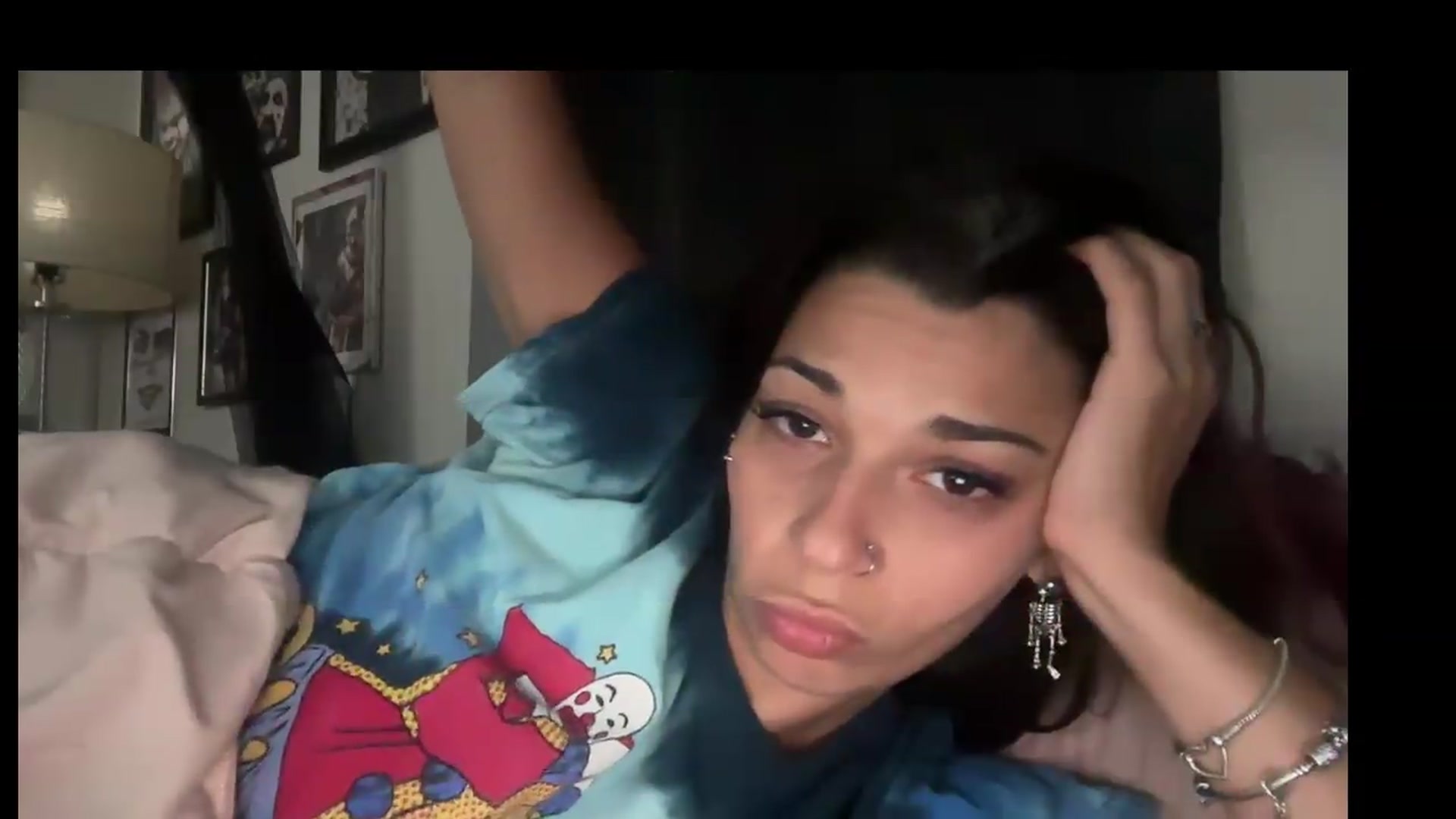 Gallery image thumbnail from Qu33nPrincess's myfreecams stream on, 08/25/2026, 24:27 image 15 of 20
