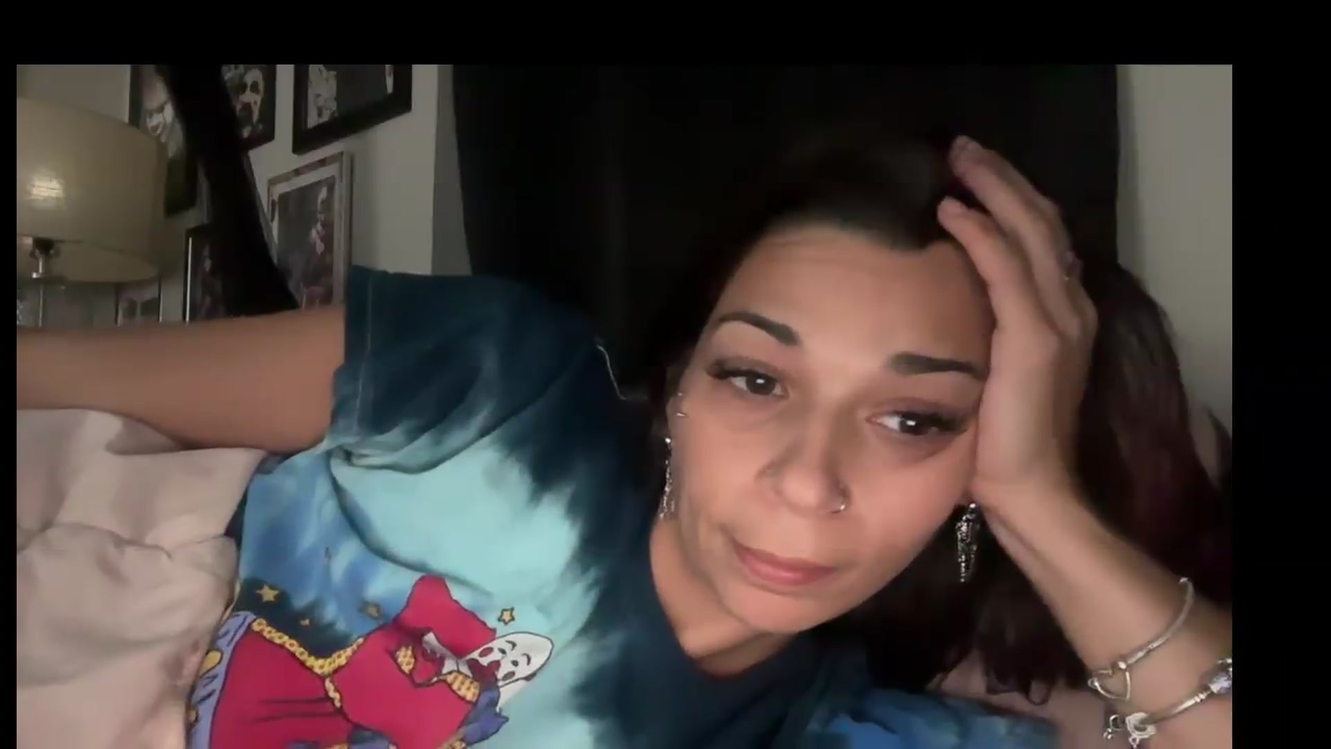 Gallery image thumbnail from Qu33nPrincess's myfreecams stream on, 08/25/2026, 24:27 image 20 of 20