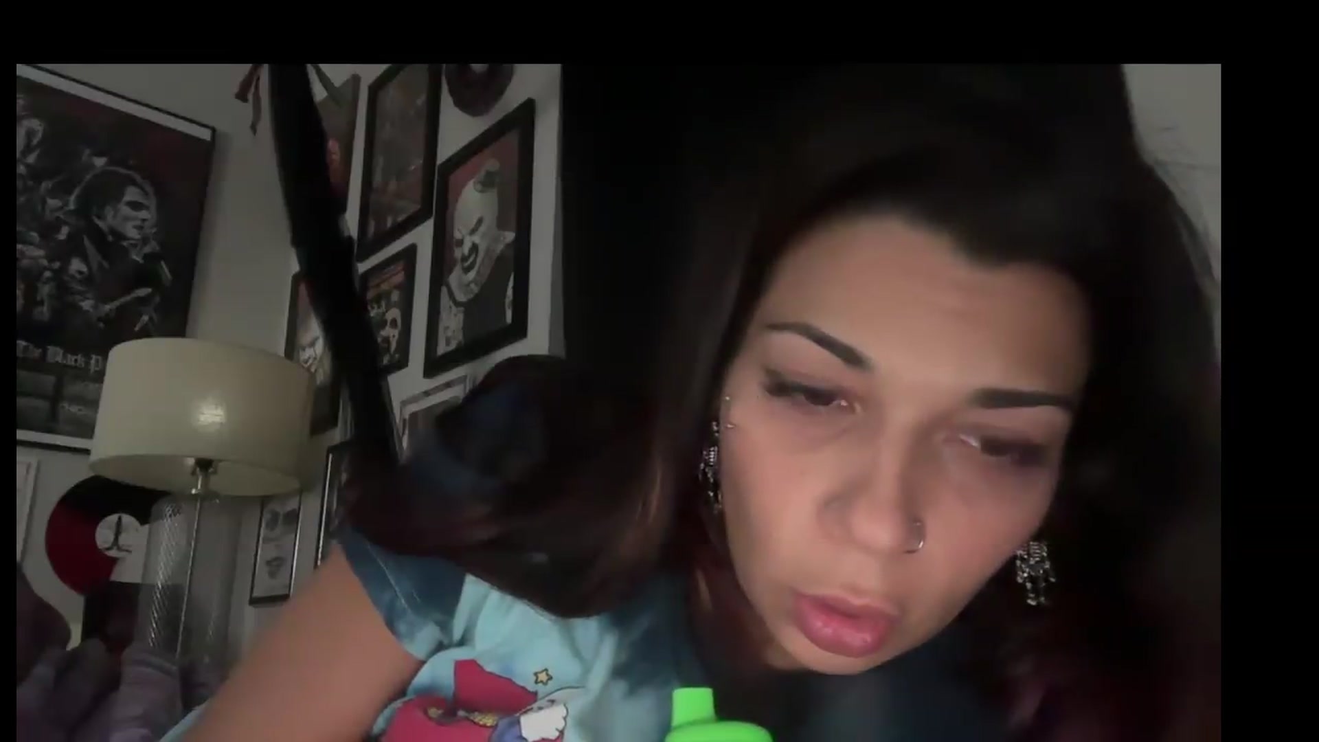 Gallery image thumbnail from Qu33nPrincess's myfreecams stream on, 08/25/2026, 24:27 image 7 of 20