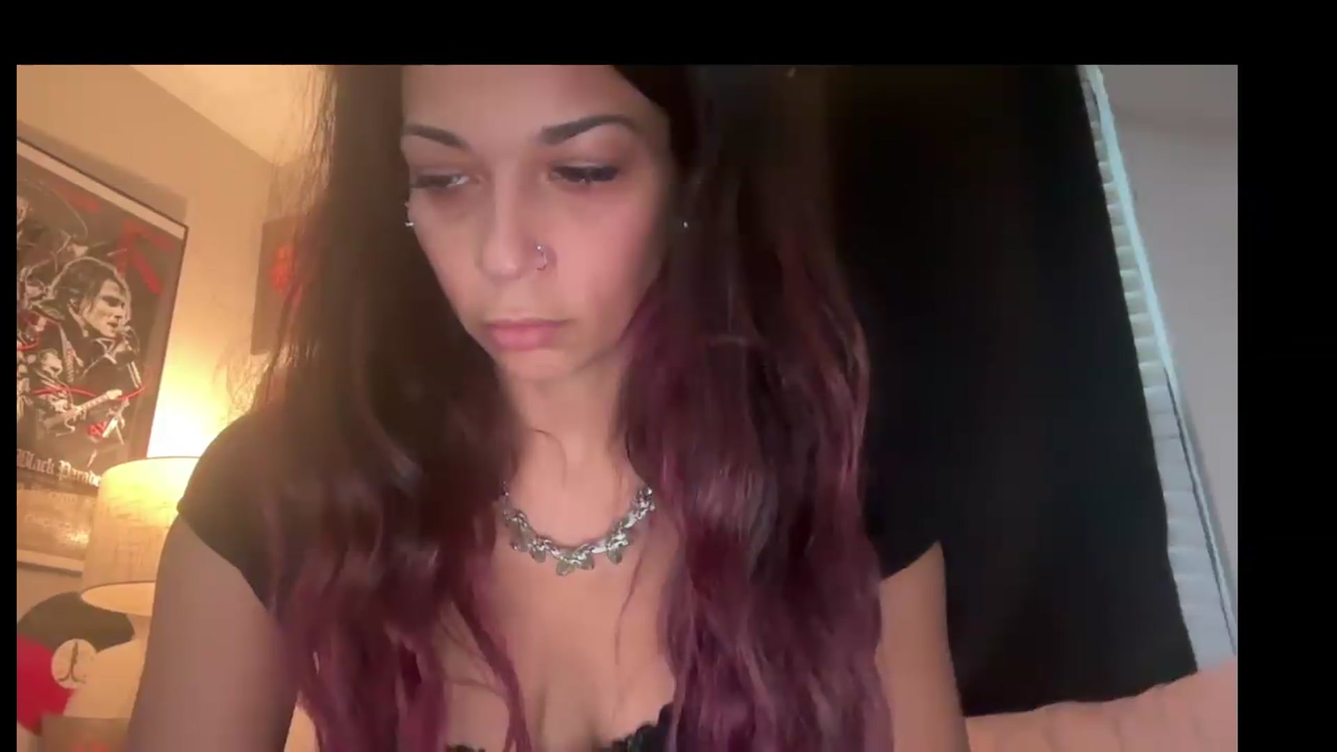 Gallery image thumbnail from Qu33nPrincess's myfreecams stream on, 08/26/2026, 23:31 image 14 of 20