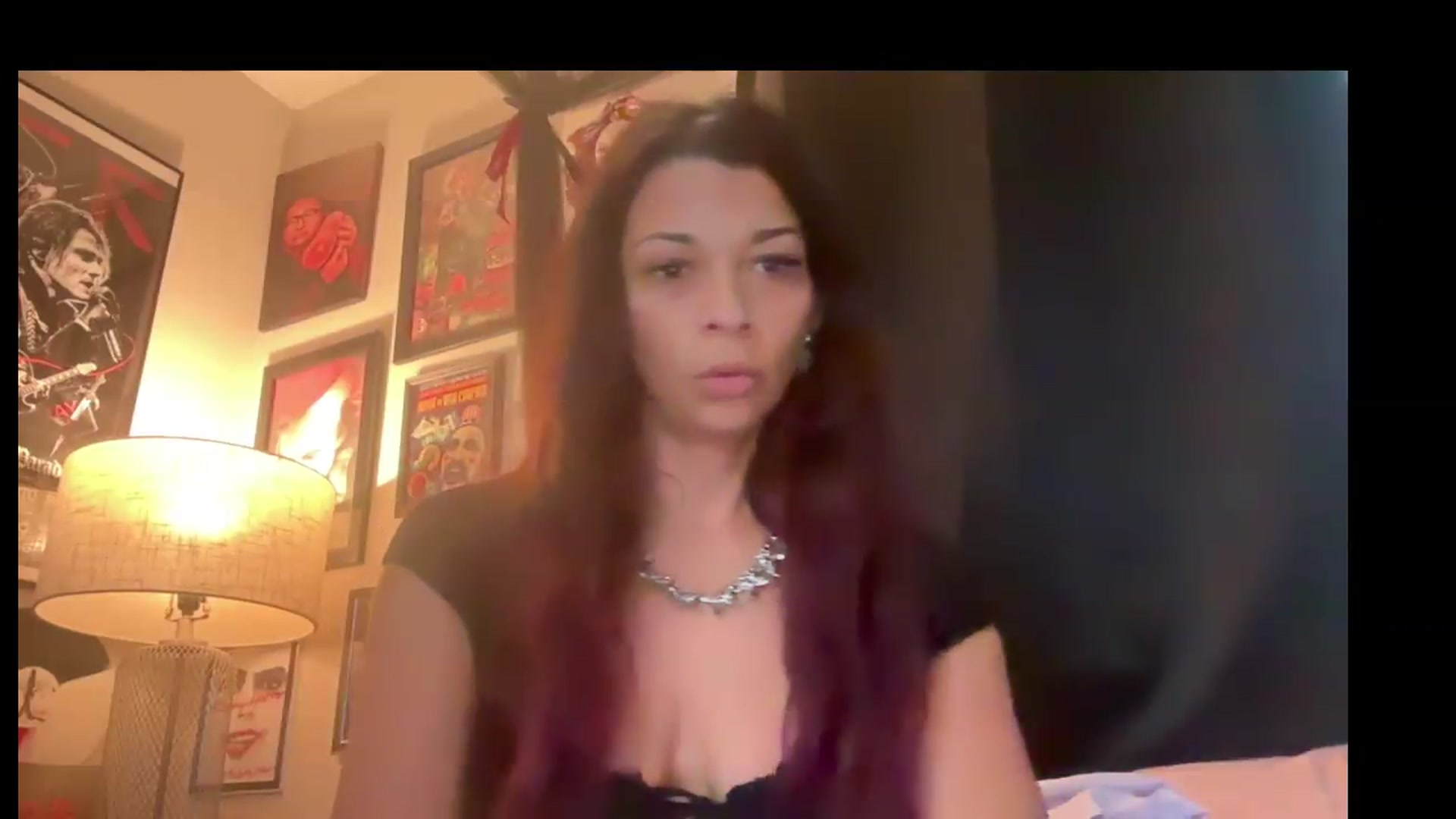 Gallery image thumbnail from Qu33nPrincess's myfreecams stream on, 08/26/2026, 23:31 image 2 of 20
