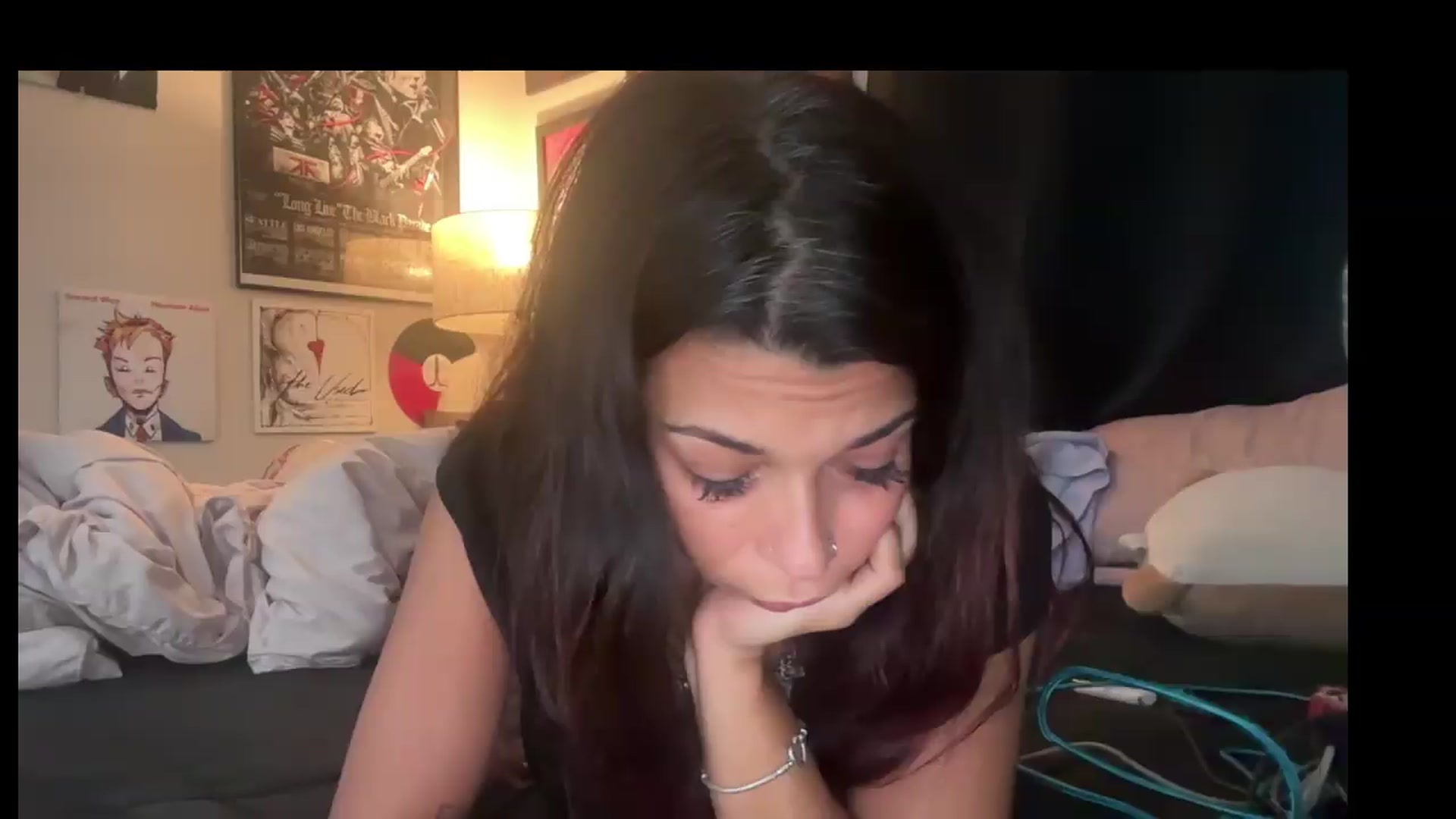 Gallery image thumbnail from Qu33nPrincess's myfreecams stream on, 08/26/2026, 23:31 image 19 of 20