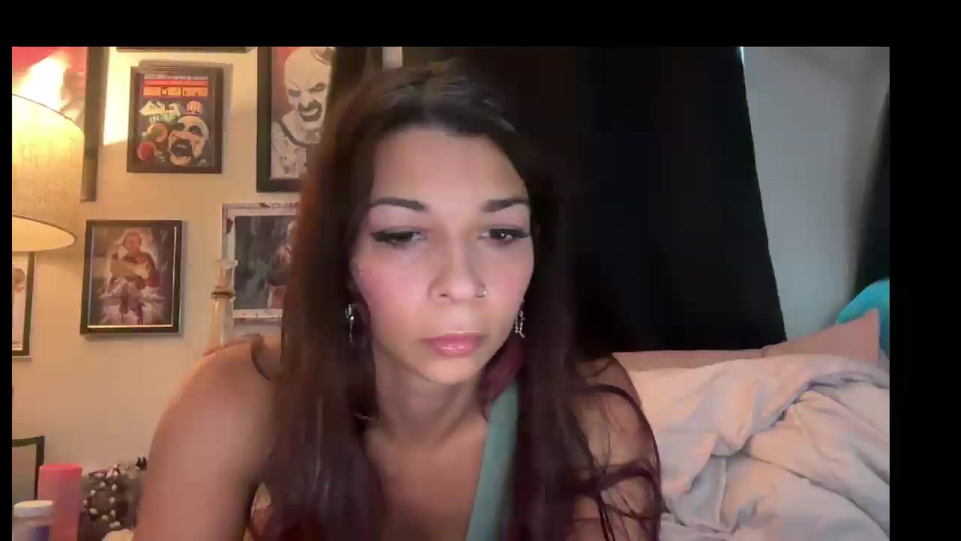 Gallery image thumbnail from Qu33nPrincess's myfreecams stream on, 08/27/2026, 15:23 image 1 of 20