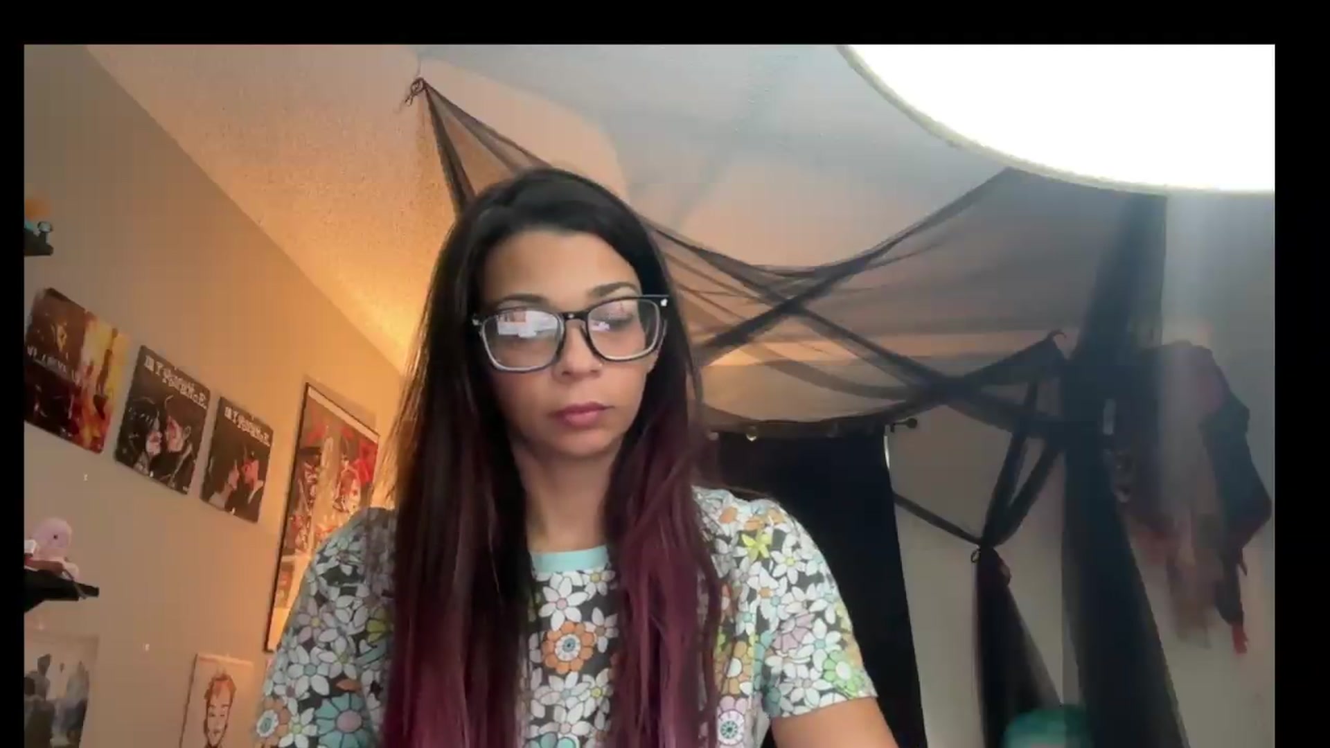 Gallery image thumbnail from Qu33nPrincess's myfreecams stream on, 08/29/2026, 16:59 image 11 of 20