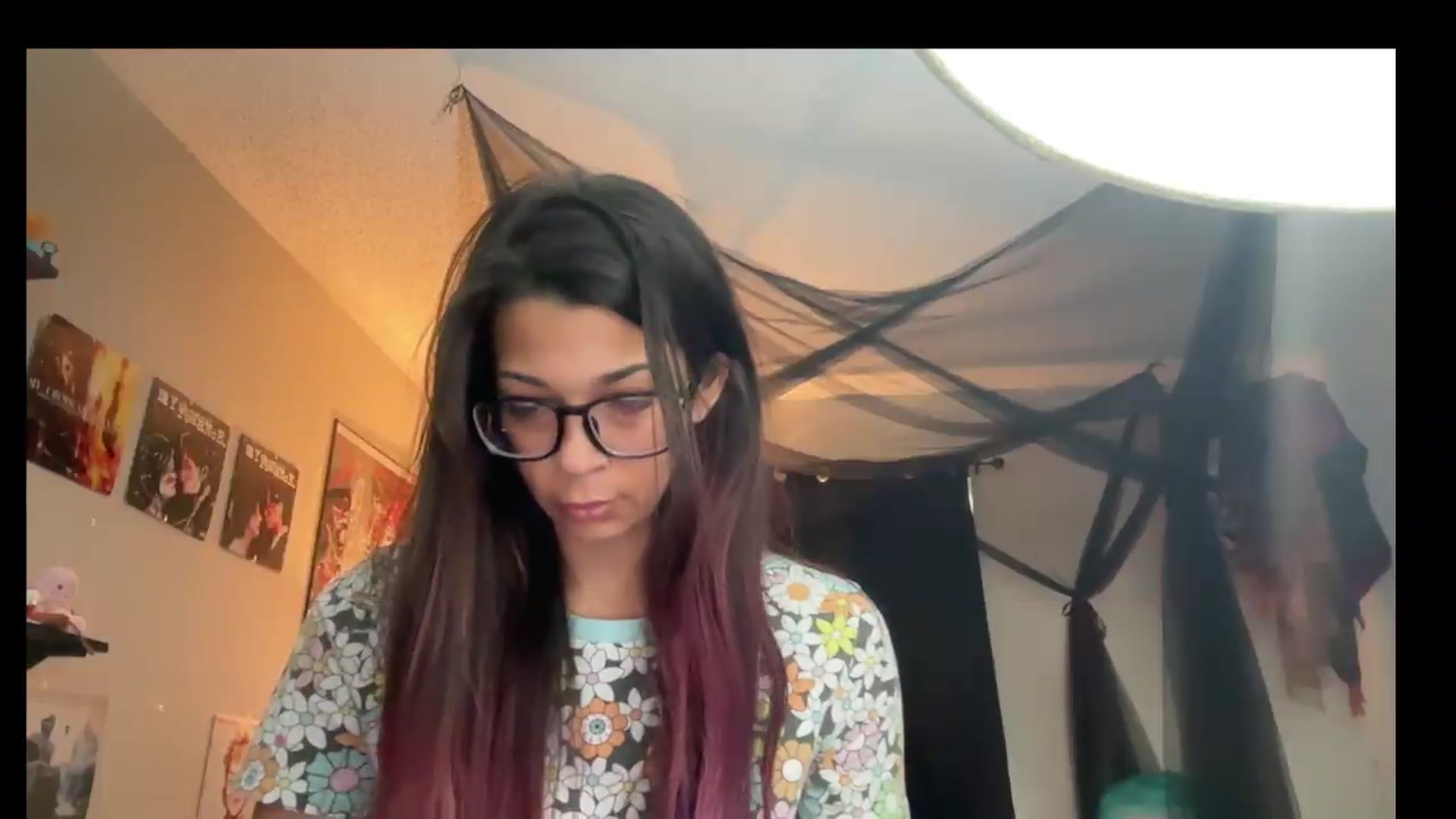 Gallery image thumbnail from Qu33nPrincess's myfreecams stream on, 08/29/2026, 16:59 image 12 of 20