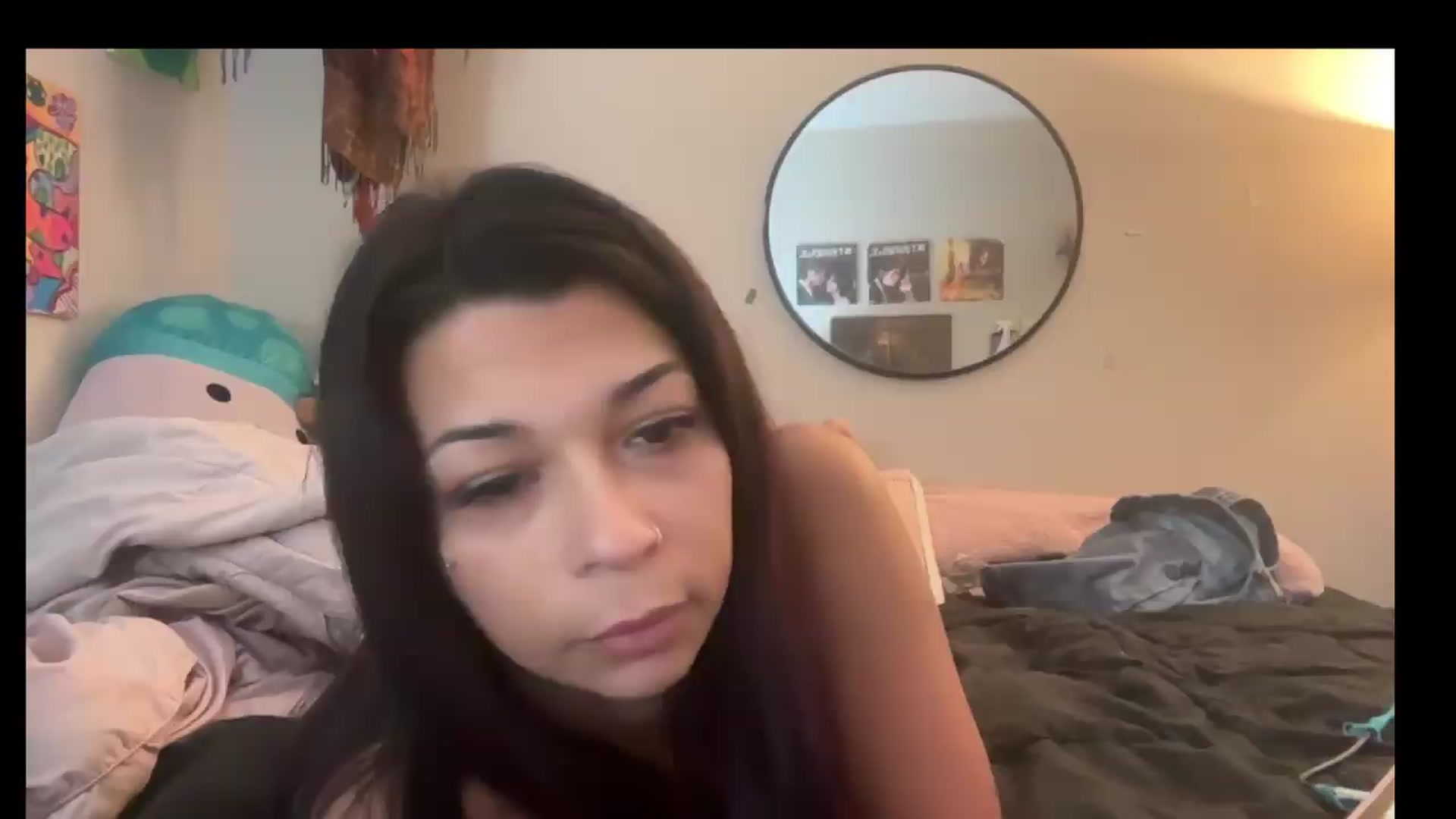 Gallery image thumbnail from Qu33nPrincess's myfreecams stream on, 09/12/2026, 12:01 image 13 of 20