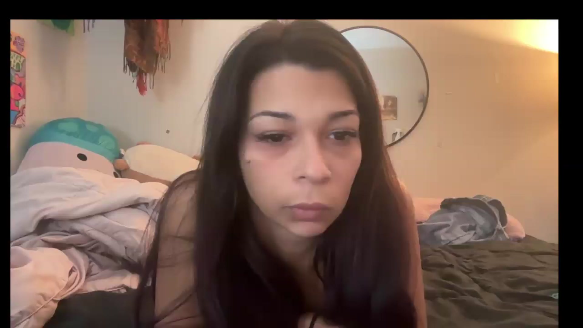 Gallery image thumbnail from Qu33nPrincess's myfreecams stream on, 09/12/2026, 12:01 image 15 of 20