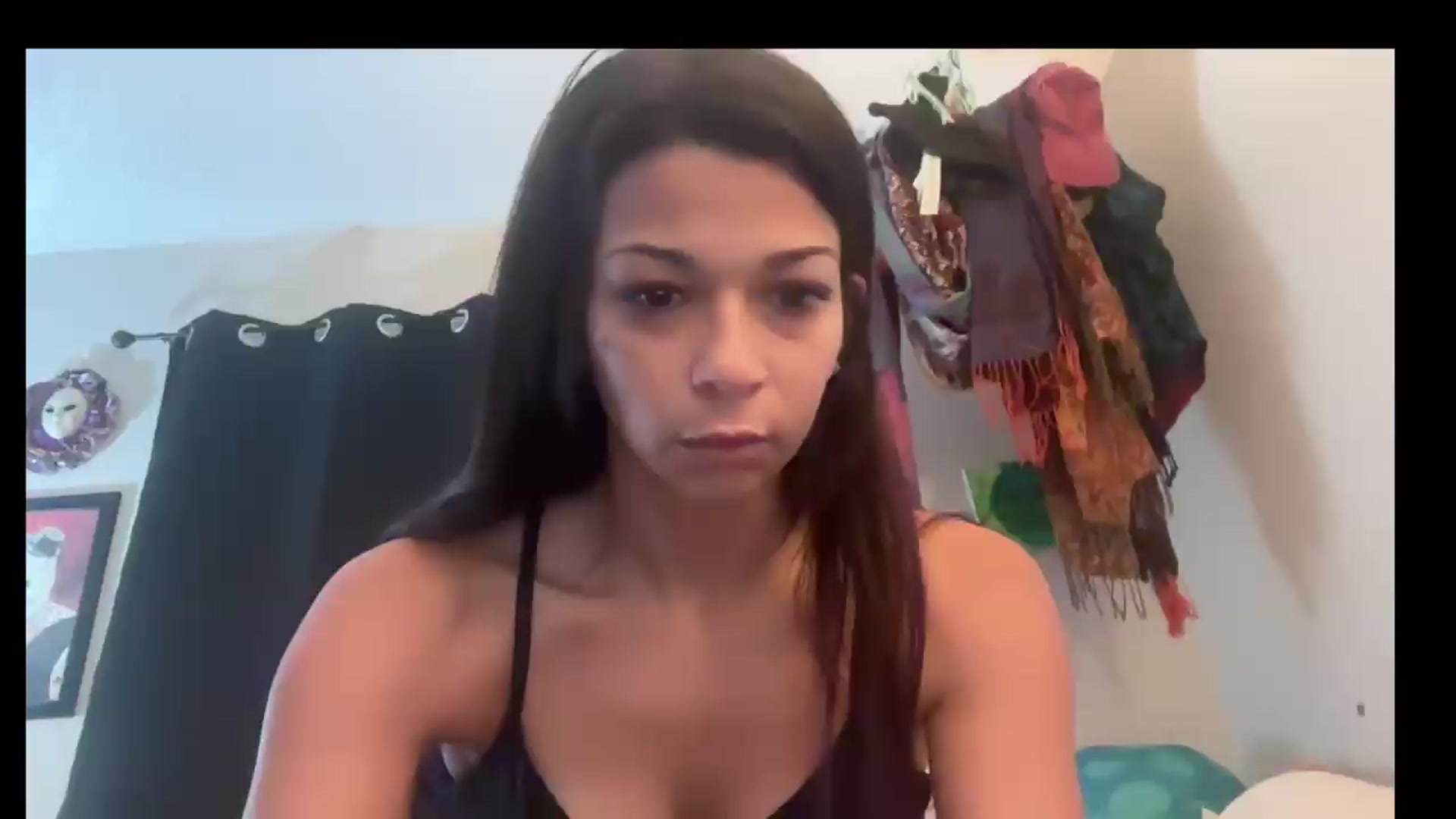 Gallery image thumbnail from Qu33nPrincess's myfreecams stream on, 09/12/2026, 12:01 image 2 of 20