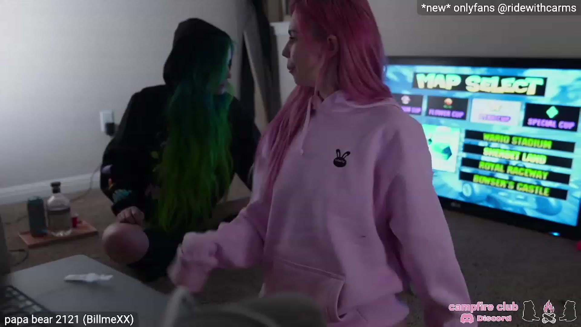 Gallery image thumbnail from Queef_Charles's myfreecams stream on, 04/21/2023, 07:16 image 8 of 20