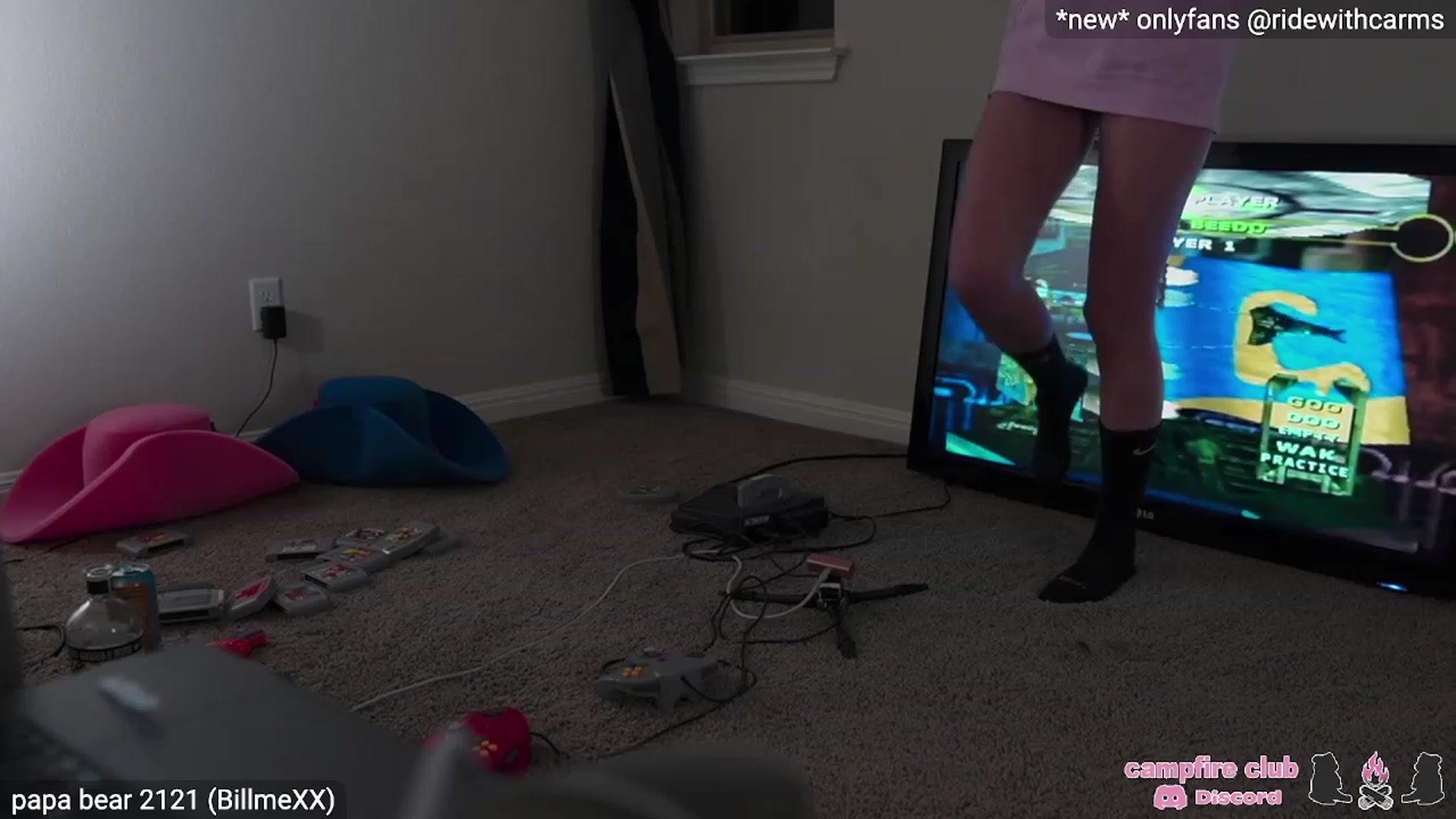 Gallery image thumbnail from Queef_Charles's myfreecams stream on, 04/21/2023, 08:30 image 7 of 20