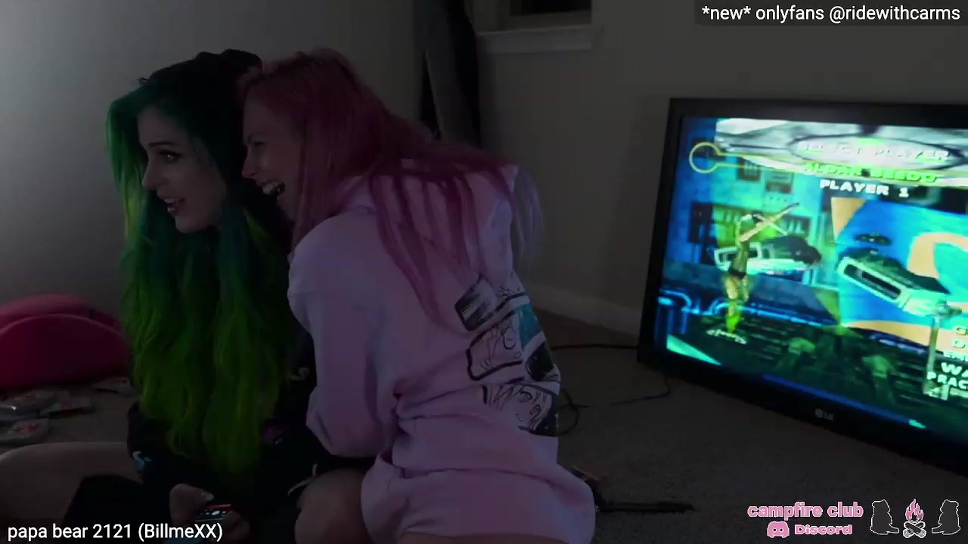 Gallery image thumbnail from Queef_Charles's myfreecams stream on, 04/21/2023, 08:30 image 11 of 20