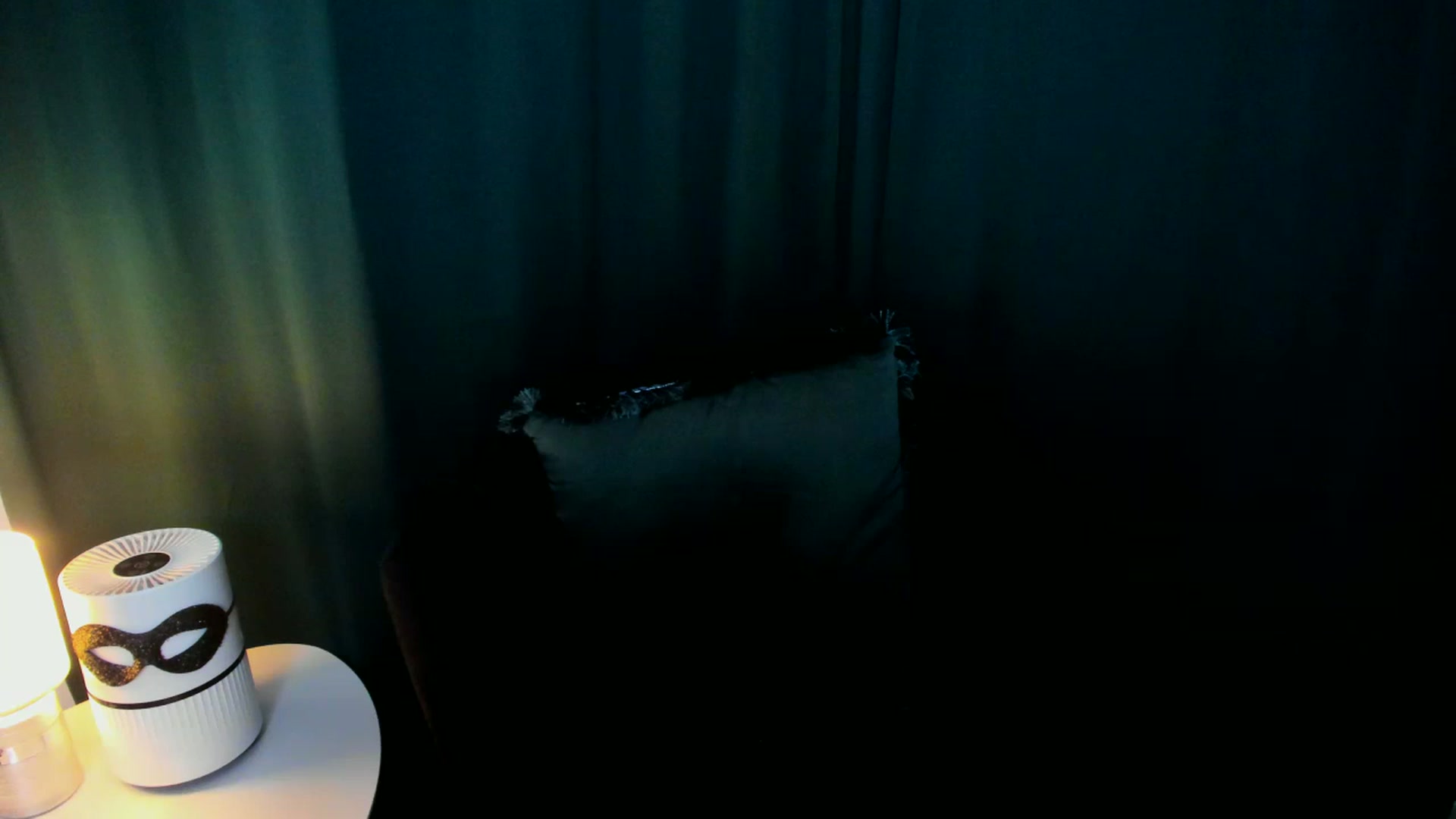 Gallery image thumbnail from QueenANNYA's myfreecams stream on, 04/19/2023, 15:42 image 8 of 20
