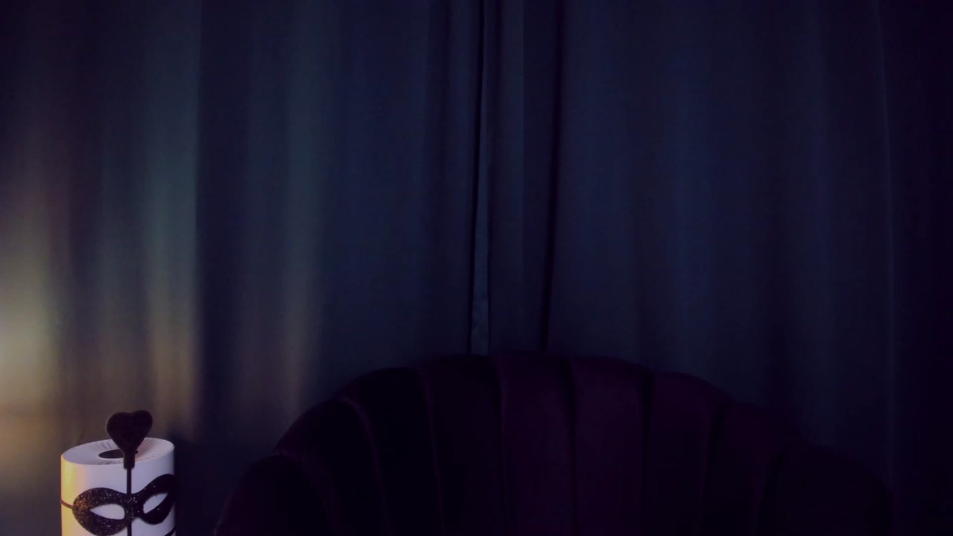 Gallery image thumbnail from QueenANNYA's myfreecams stream on, 06/25/2023, 15:14 image 4 of 20