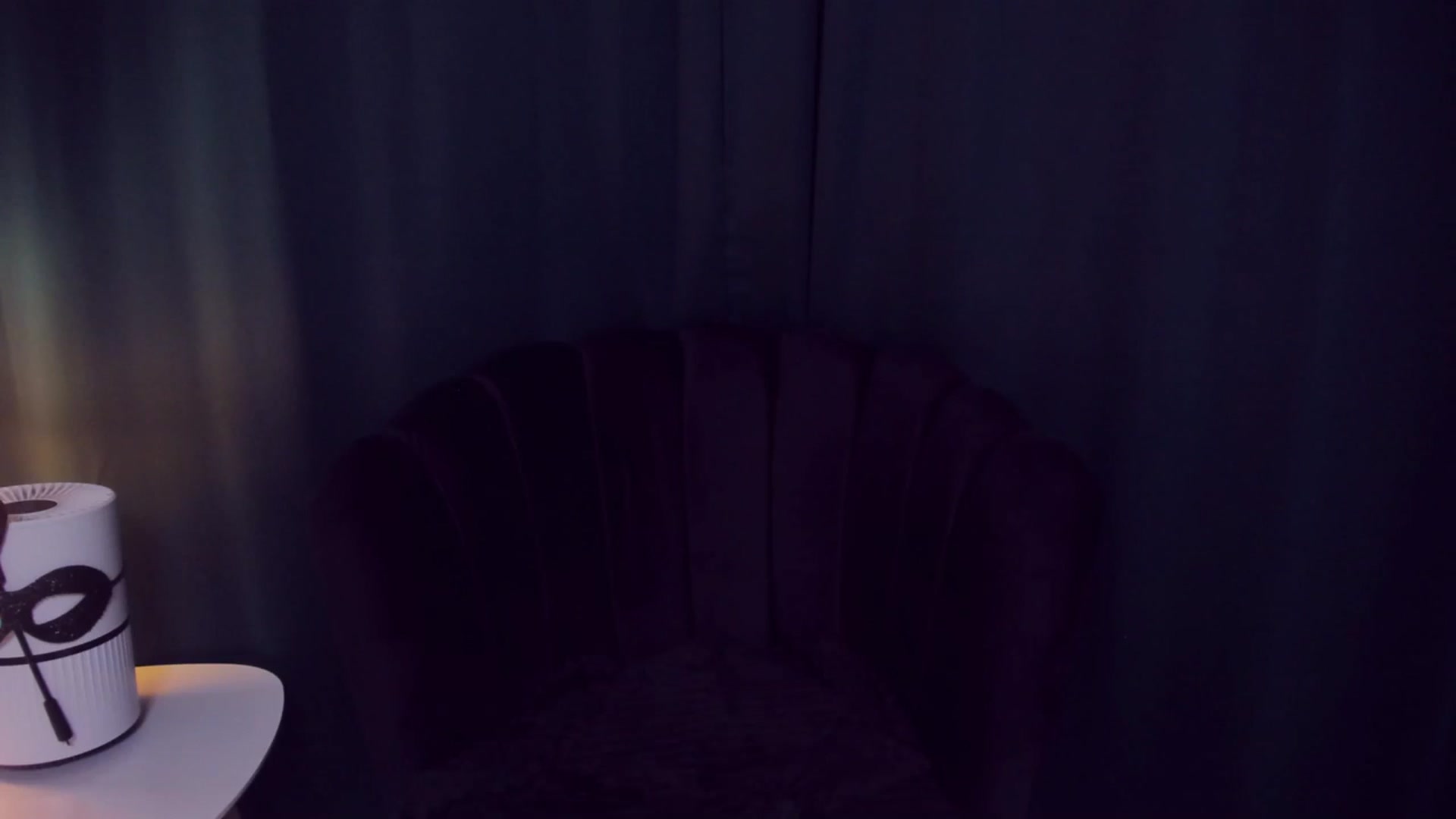 Gallery image thumbnail from QueenANNYA's myfreecams stream on, 07/06/2023, 17:37 image 3 of 20