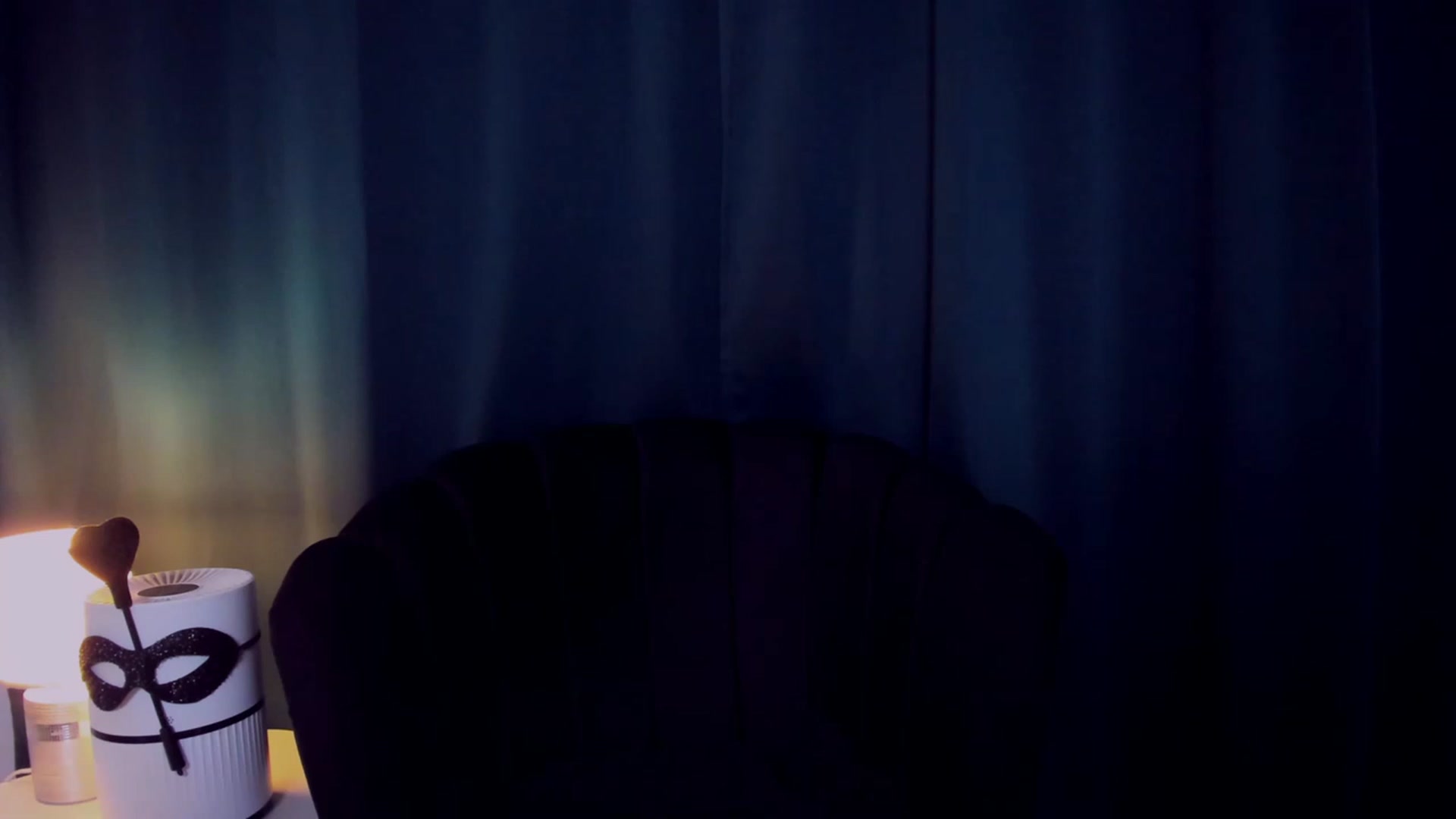 Gallery image thumbnail from QueenANNYA's myfreecams stream on, 08/16/2023, 16:35 image 17 of 20