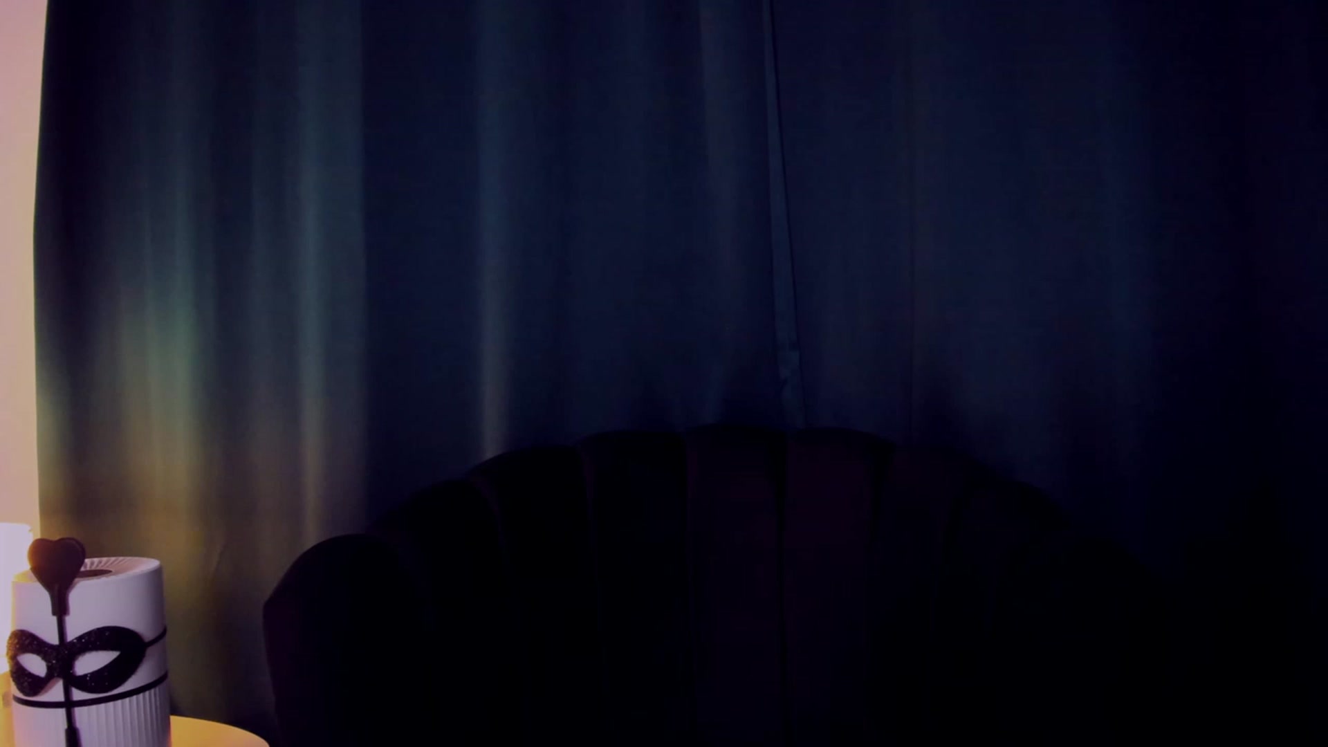 Gallery image thumbnail from QueenANNYA's myfreecams stream on, 08/18/2023, 16:35 image 16 of 20