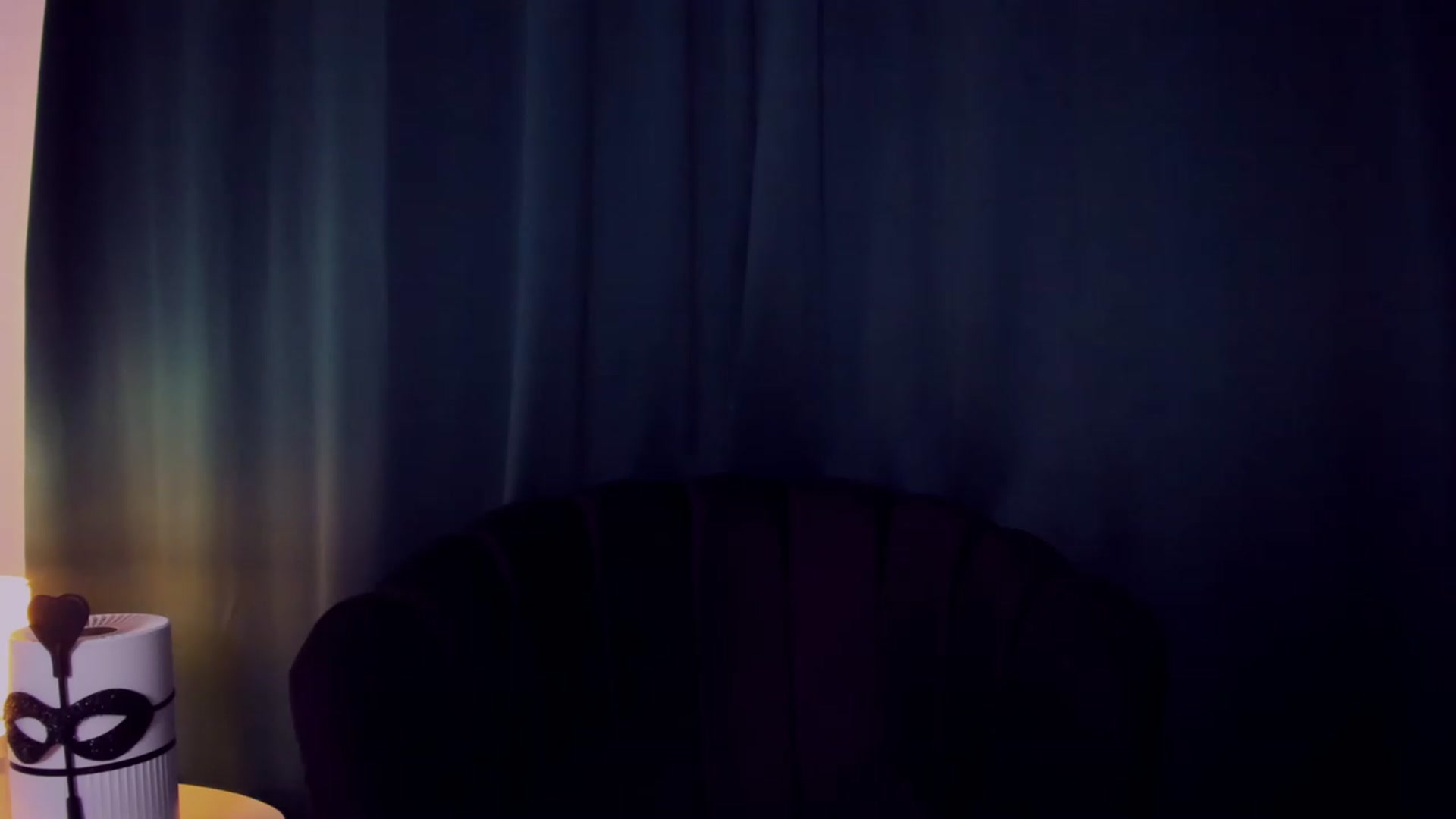 Gallery image thumbnail from QueenANNYA's myfreecams stream on, 08/18/2023, 17:33 image 7 of 20