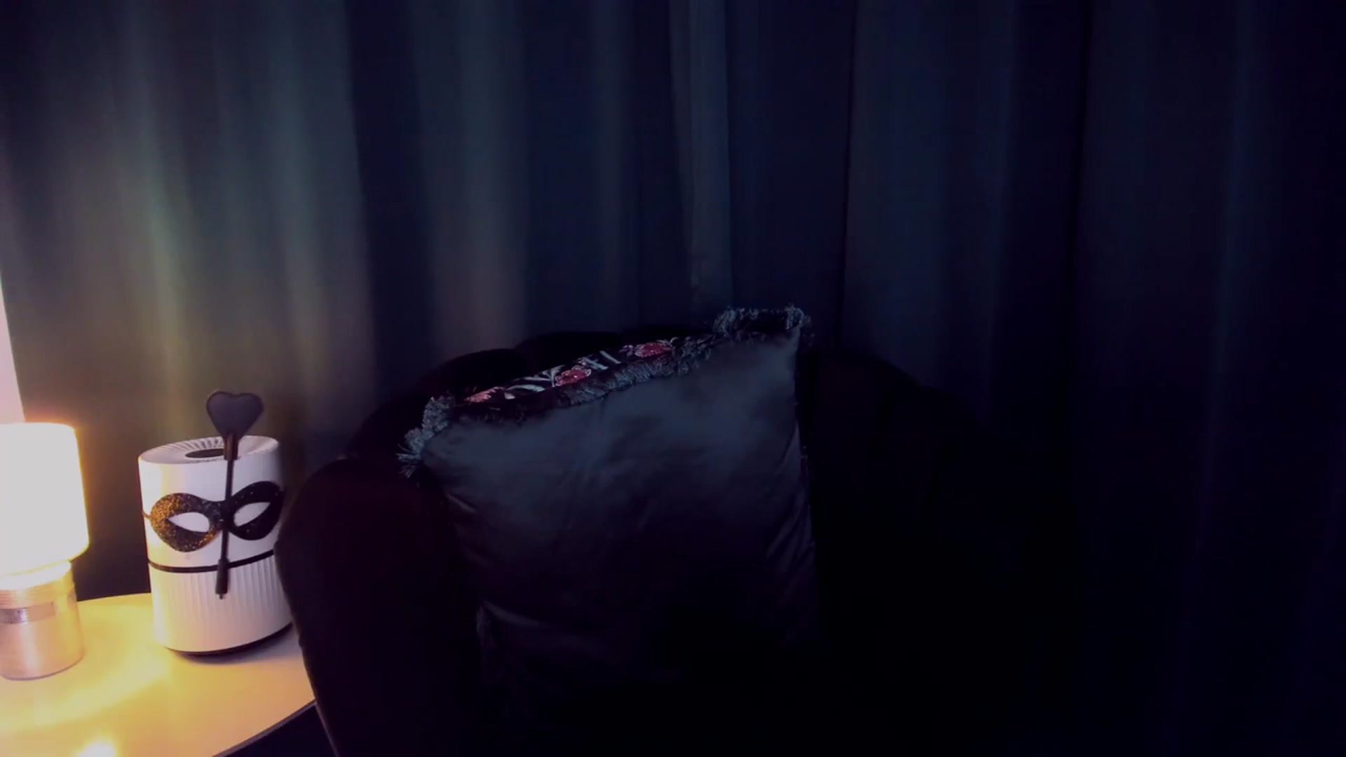 Gallery image thumbnail from QueenANNYA's myfreecams stream on, 08/30/2023, 14:39 image 19 of 20