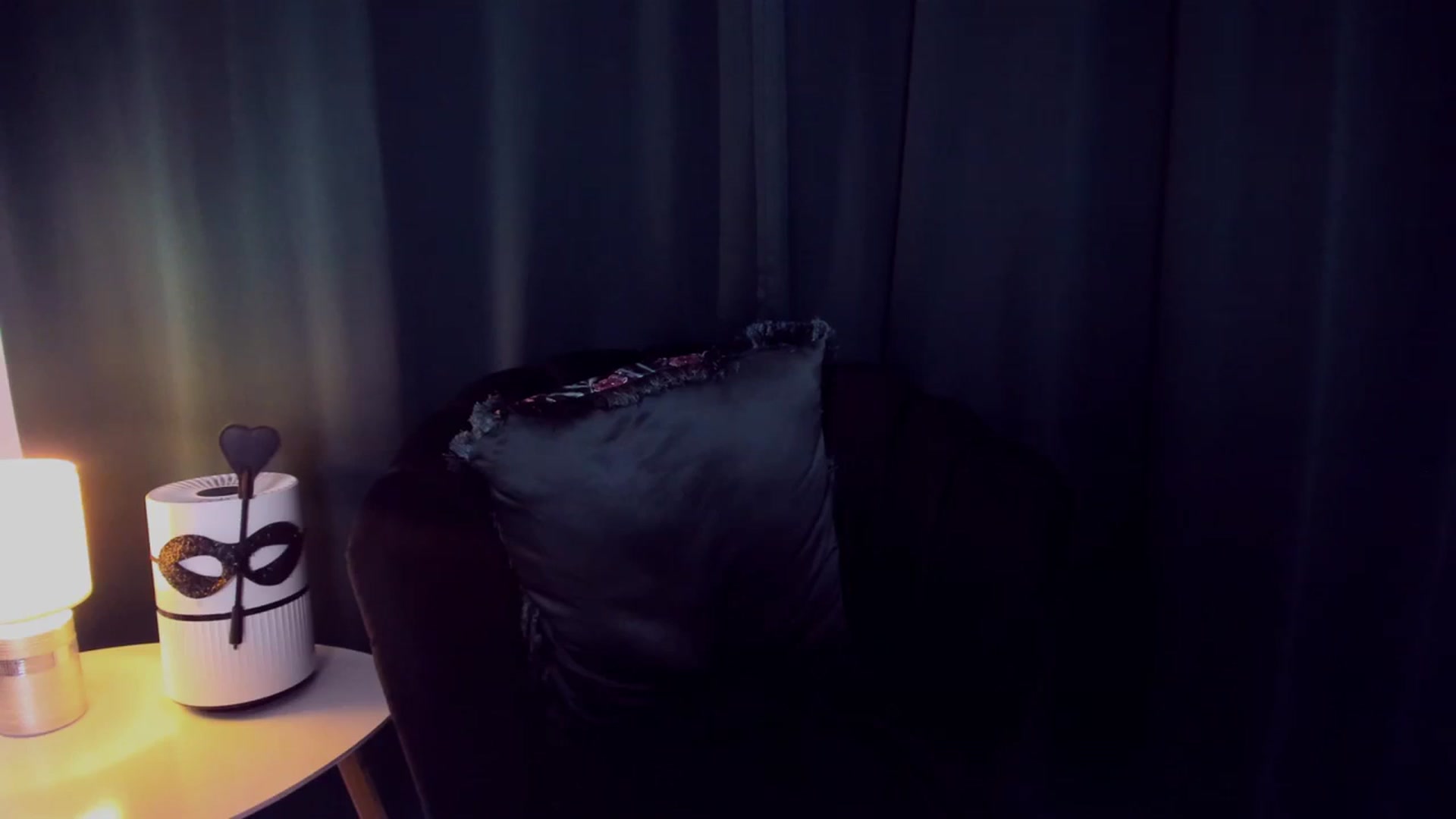 Gallery image thumbnail from QueenANNYA's myfreecams stream on, 08/30/2023, 14:39 image 12 of 20