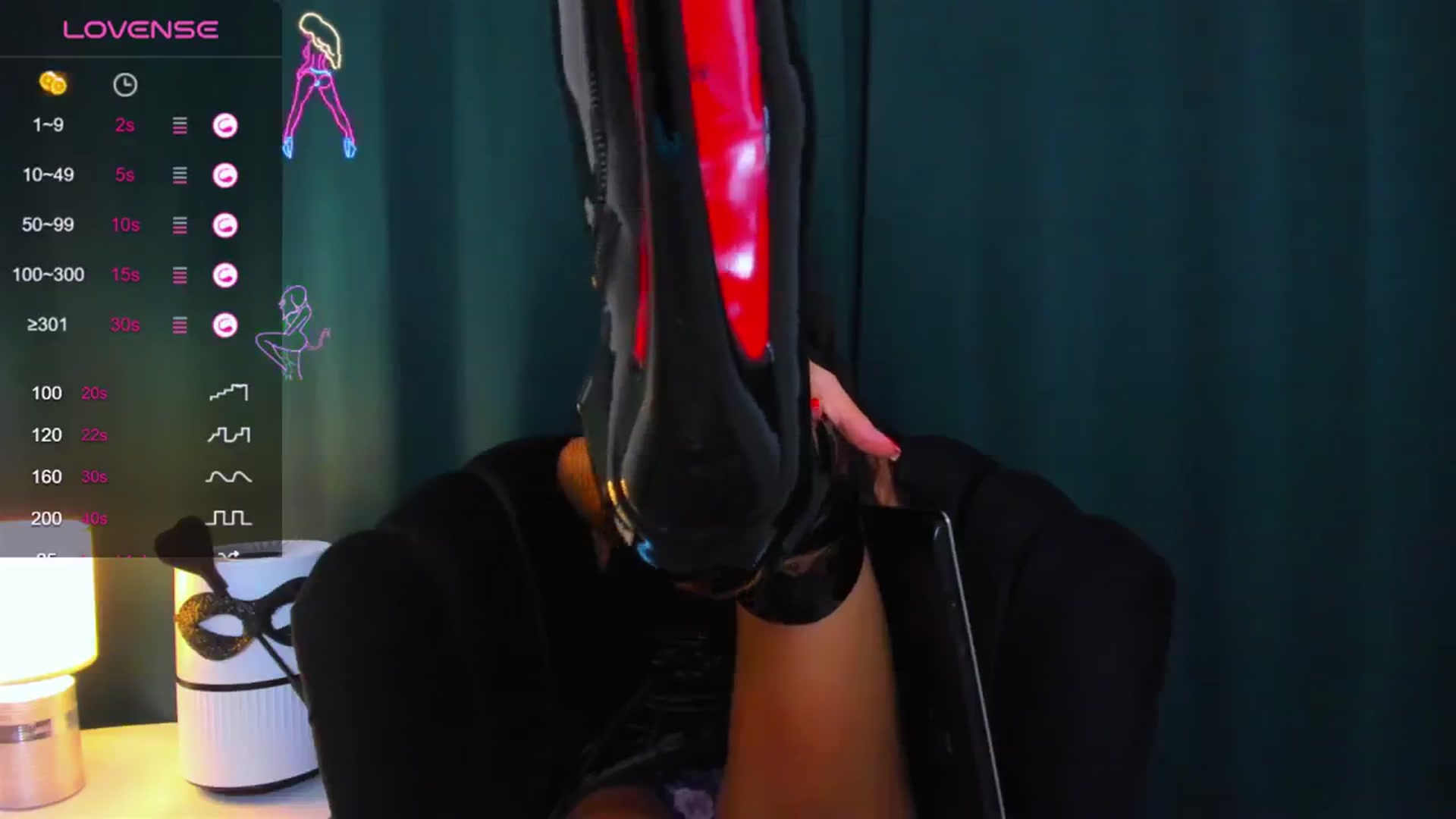 Gallery image thumbnail from QueenANNYA's myfreecams stream on, 09/12/2023, 16:10 image 14 of 20