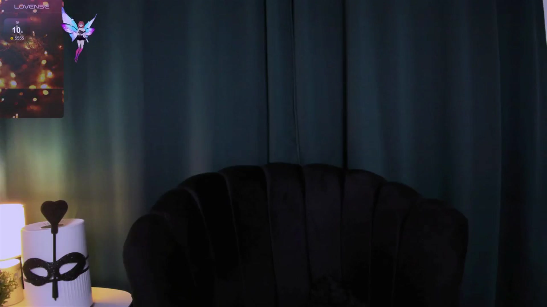 Gallery image thumbnail from QueenANNYA's myfreecams stream on, 12/06/2023, 17:21 image 4 of 20