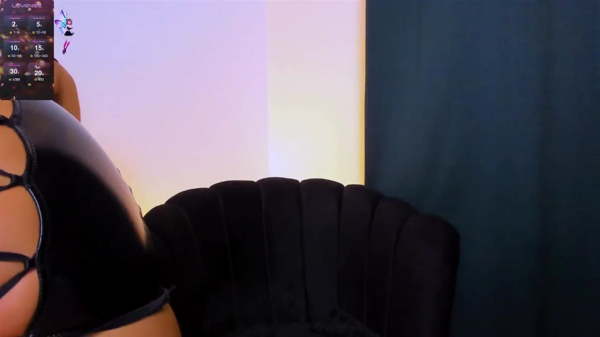 Gallery image thumbnail from QueenANNYA's myfreecams stream on, 12/09/2023, 16:20 image 8 of 20