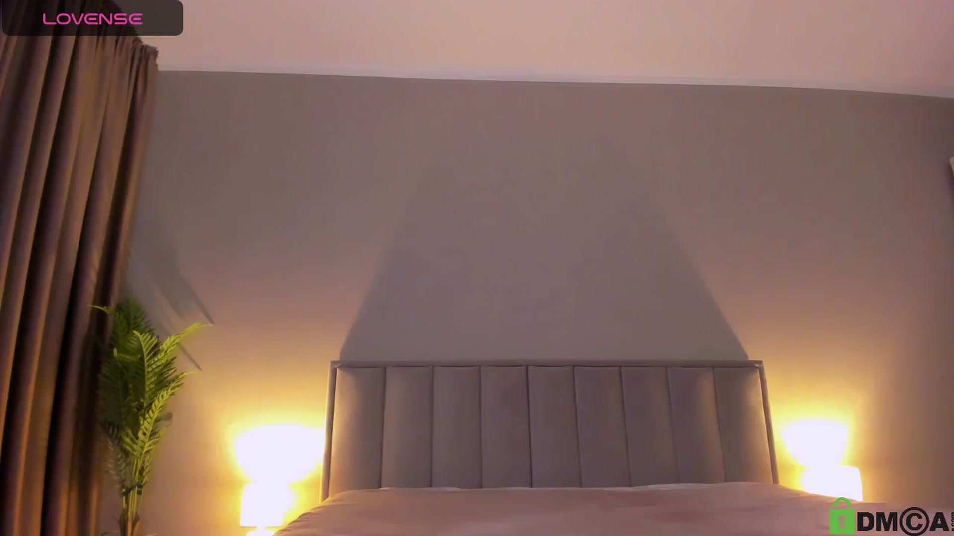 Gallery image thumbnail from QueenANNYA's myfreecams stream on, 05/09/2024, 15:13 image 3 of 20