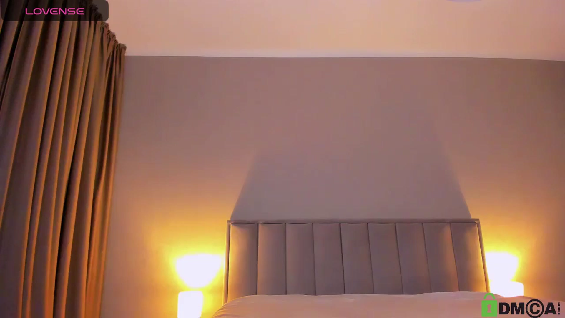 Gallery image thumbnail from QueenANNYA's myfreecams stream on, 05/25/2024, 16:18 image 14 of 20