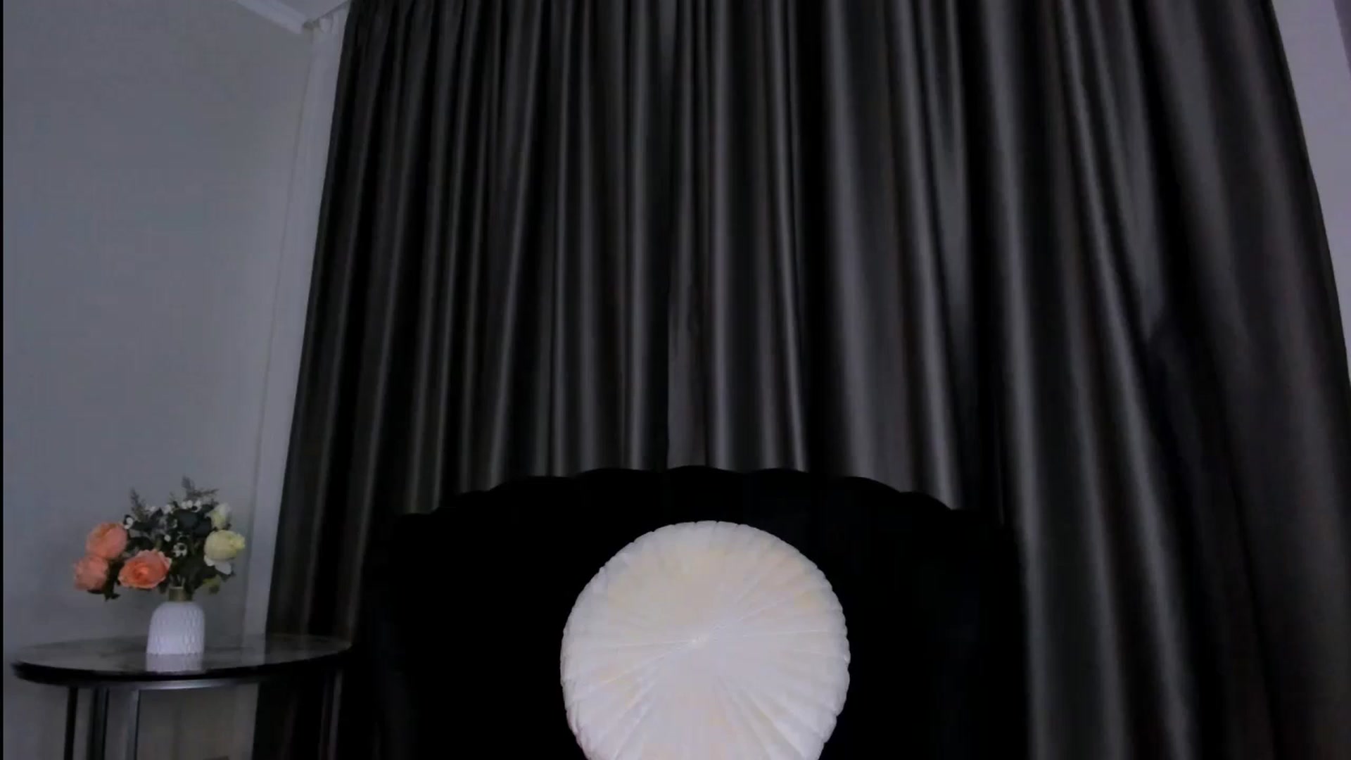 Gallery image thumbnail from QueenANNYA's myfreecams stream on, 06/11/2024, 17:08 image 18 of 20