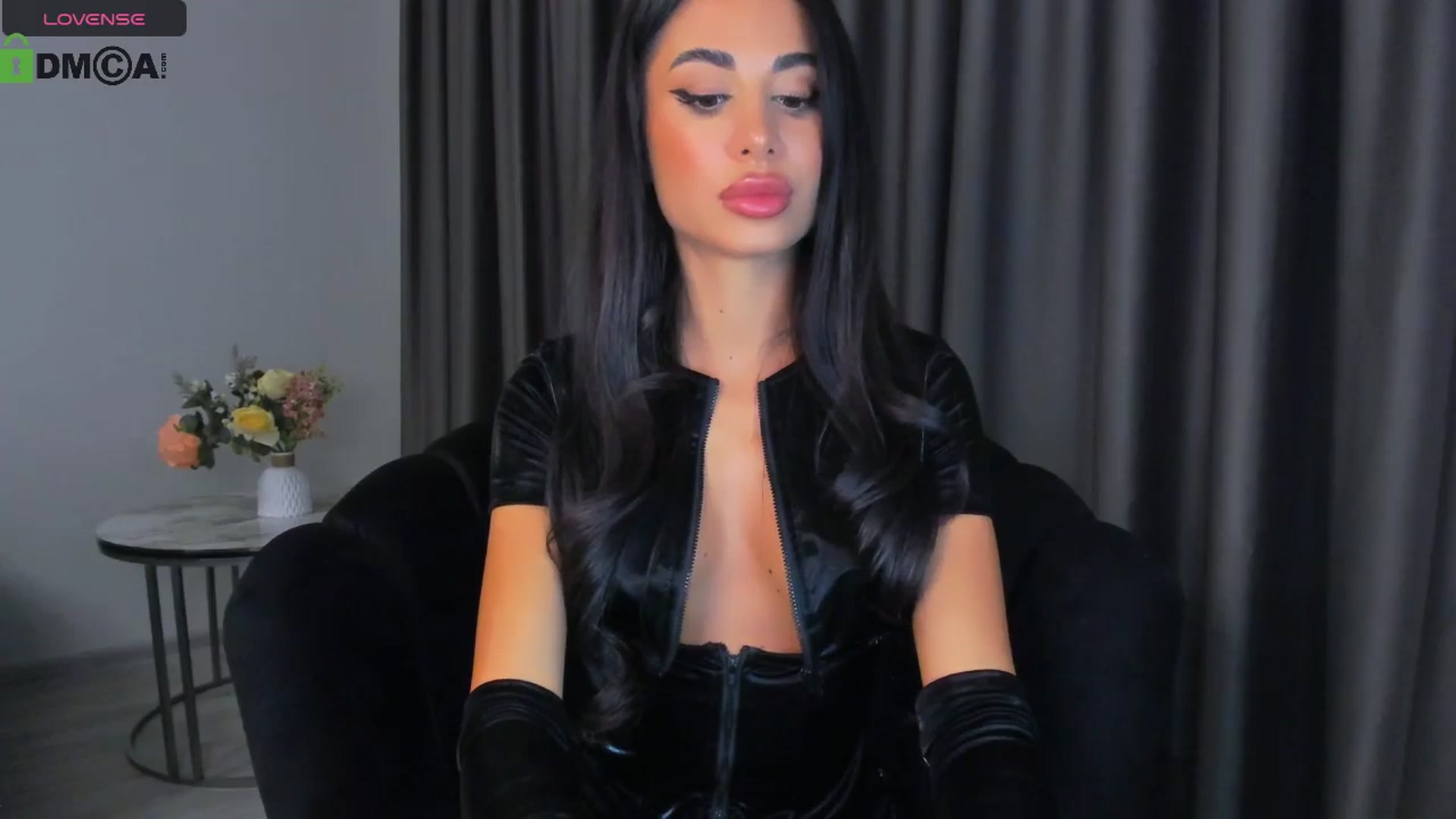 Gallery image thumbnail from QueenANNYA's myfreecams stream on, 06/17/2024, 19:42 image 5 of 20