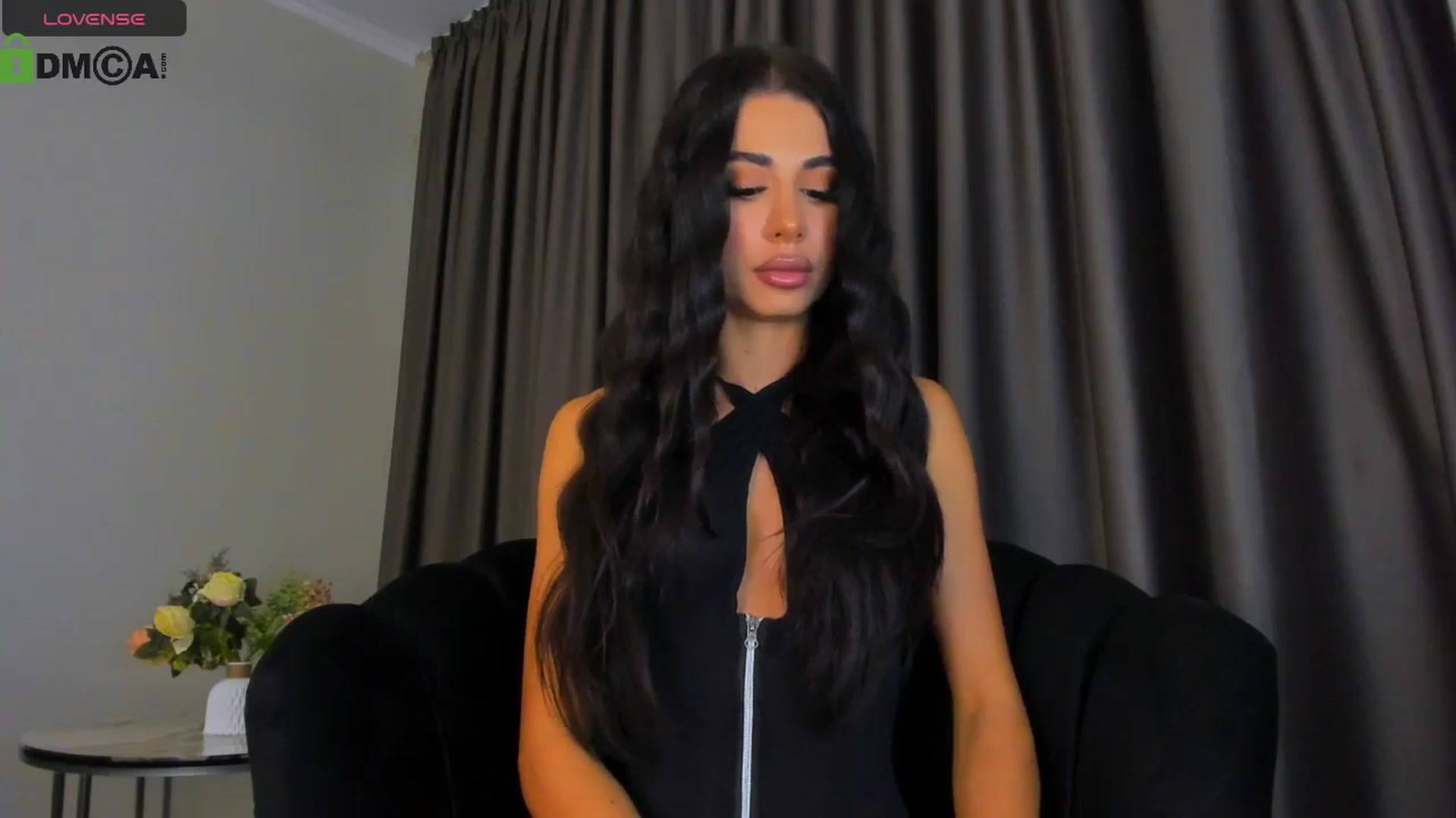 Gallery image thumbnail from QueenANNYA's myfreecams stream on, 06/24/2024, 18:53 image 20 of 20