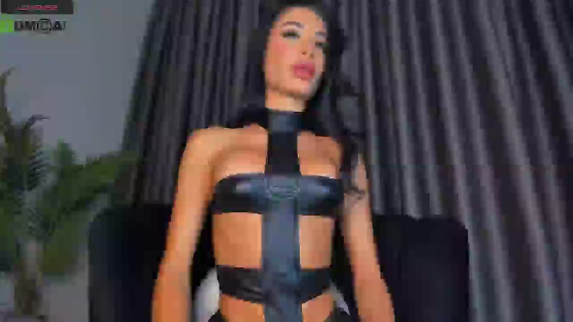 Gallery image thumbnail from QueenANNYA's myfreecams stream on, 06/26/2024, 17:13 image 3 of 20
