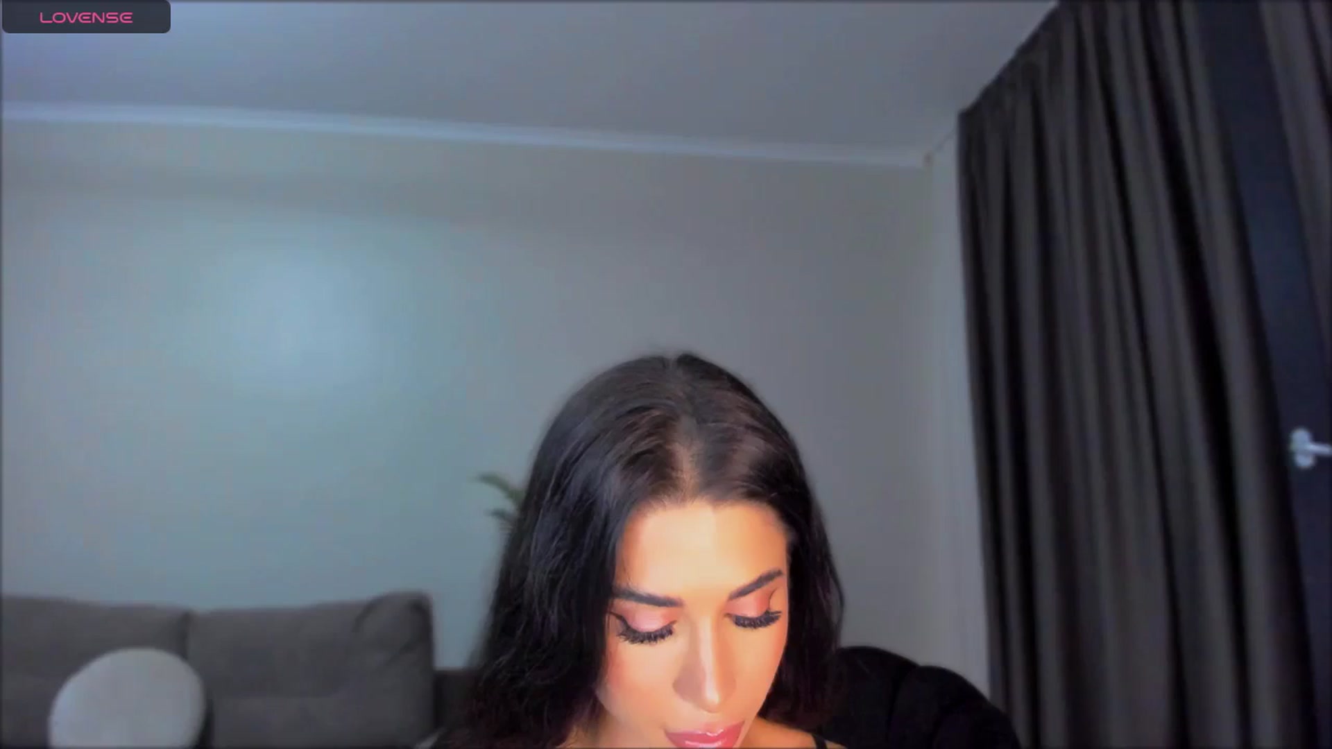 Gallery image thumbnail from QueenANNYA's myfreecams stream on, 07/24/2024, 16:30 image 18 of 20