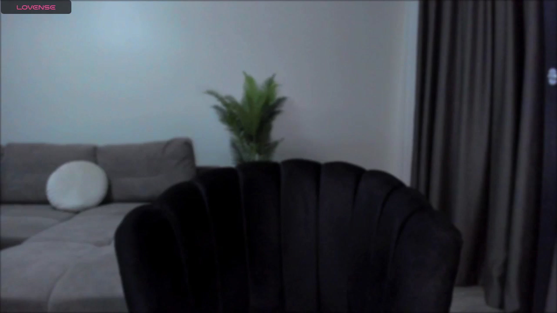 Gallery image thumbnail from QueenANNYA's myfreecams stream on, 07/24/2024, 16:30 image 7 of 20