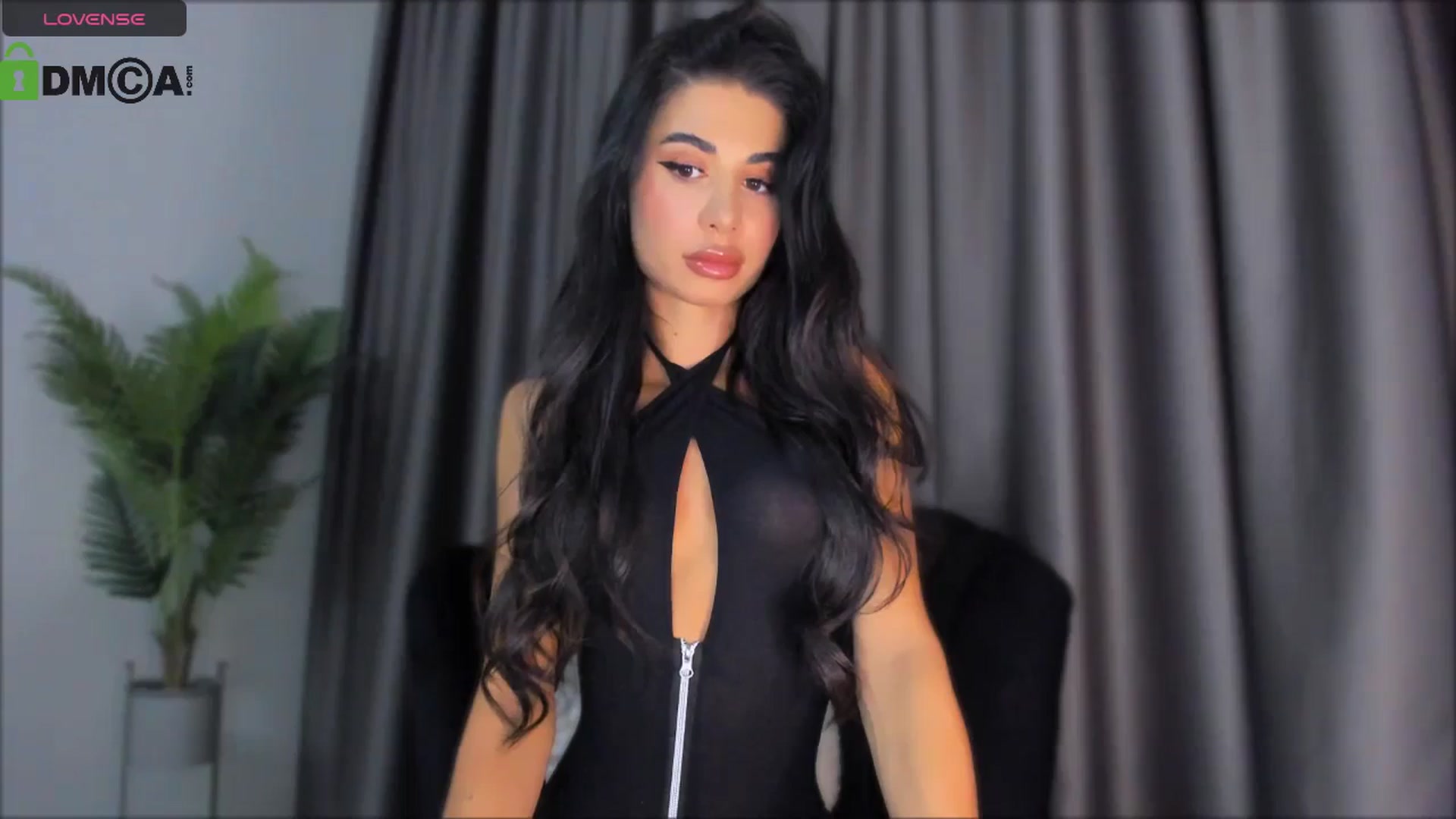 Gallery image thumbnail from QueenANNYA's myfreecams stream on, 08/08/2024, 15:24 image 8 of 20