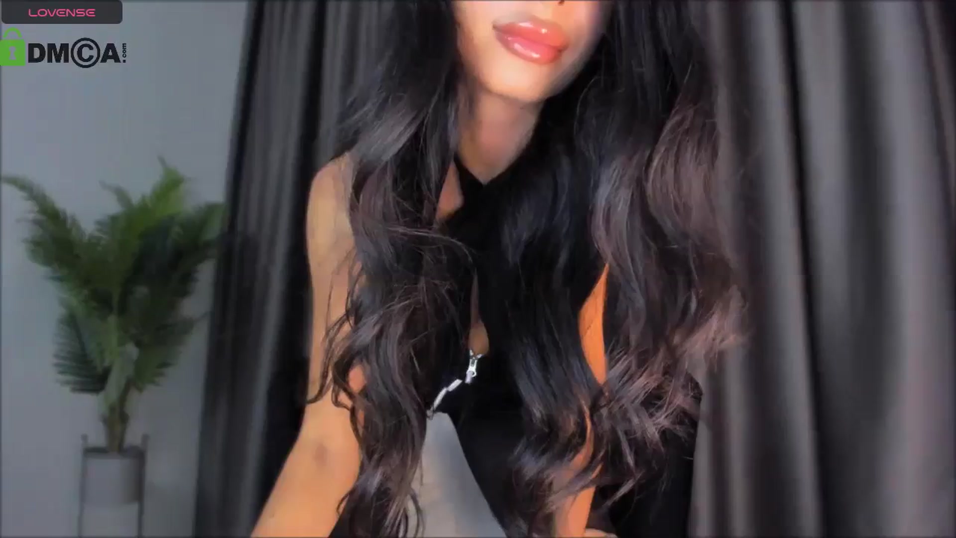 Gallery image thumbnail from QueenANNYA's myfreecams stream on, 08/08/2024, 15:24 image 11 of 20