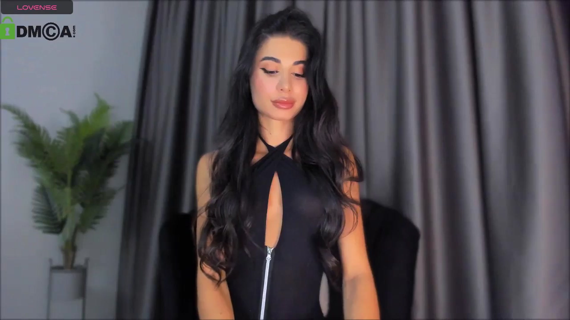 Gallery image thumbnail from QueenANNYA's myfreecams stream on, 08/08/2024, 15:24 image 7 of 20