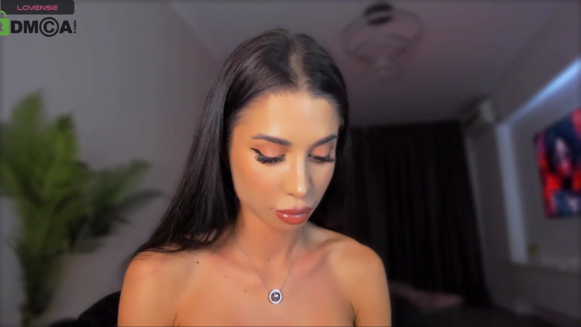 Gallery image thumbnail from QueenANNYA's myfreecams stream on, 08/30/2024, 15:59 image 18 of 20