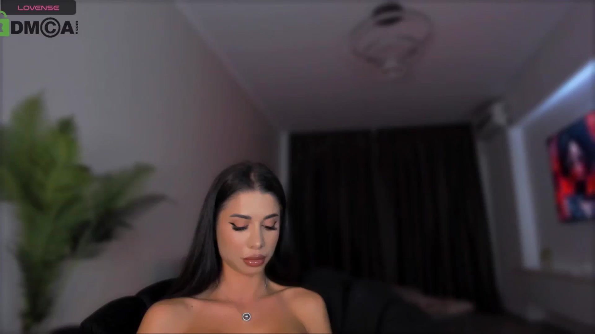 Gallery image thumbnail from QueenANNYA's myfreecams stream on, 08/30/2024, 15:59 image 15 of 20