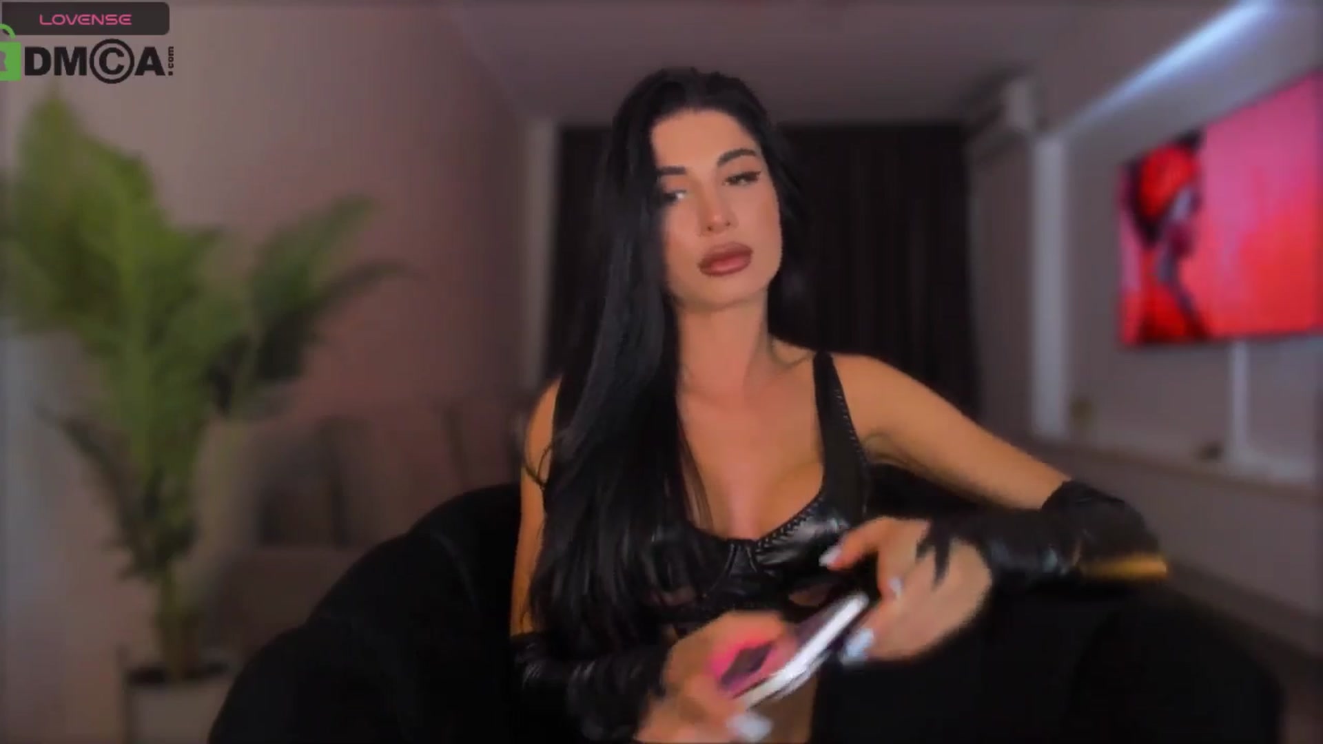 Gallery image thumbnail from QueenANNYA's myfreecams stream on, 09/07/2024, 16:42 image 7 of 20