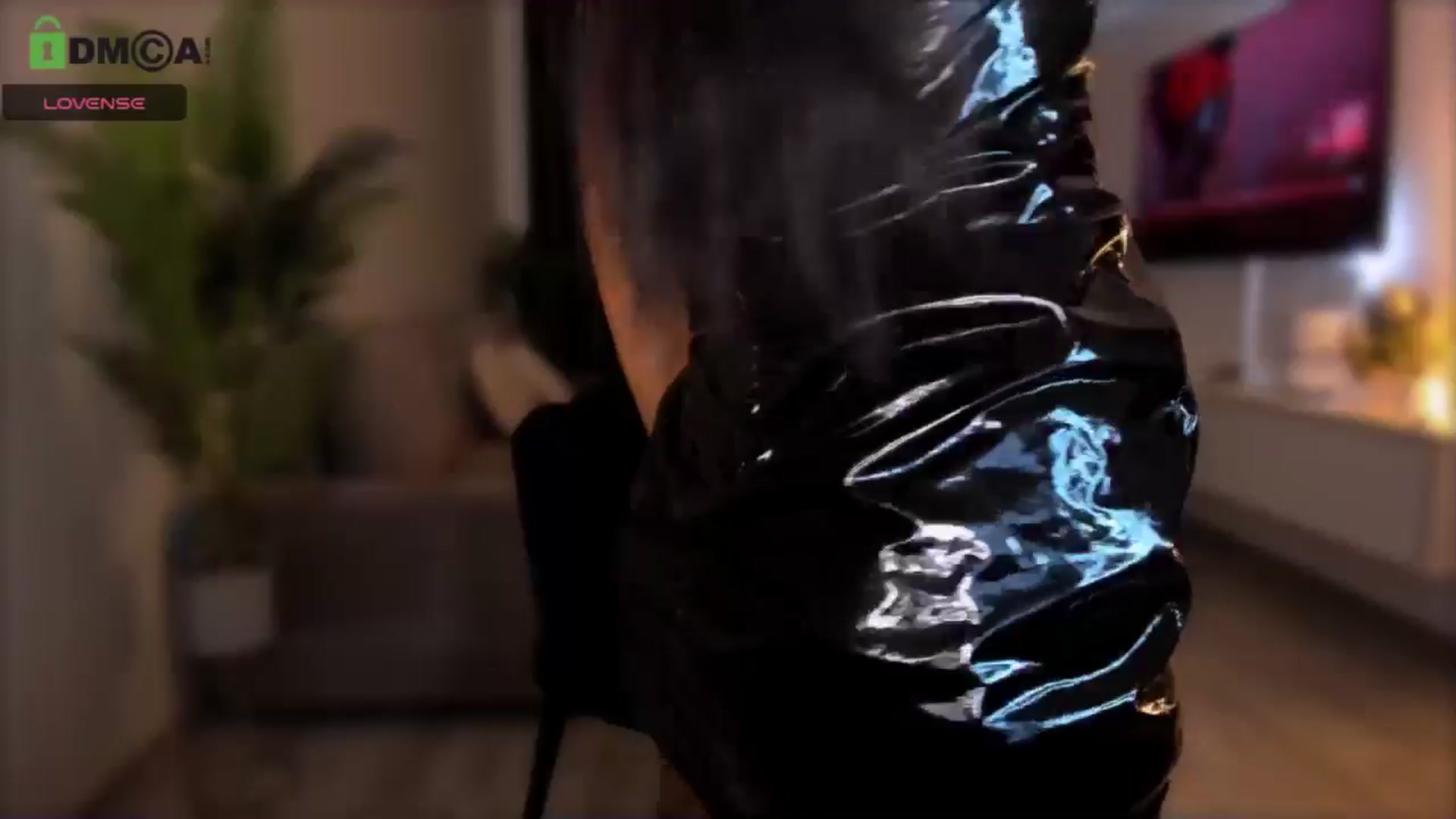Gallery image thumbnail from QueenANNYA's myfreecams stream on, 09/24/2024, 16:40 image 9 of 20