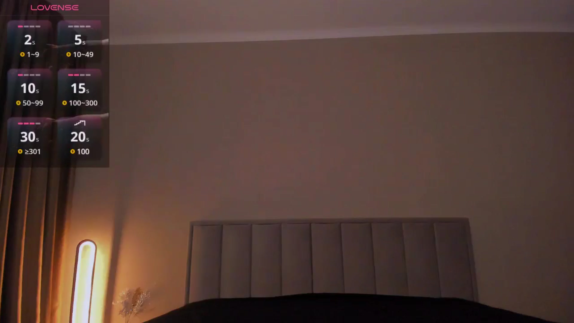 Gallery image thumbnail from QueenANNYA's myfreecams stream on, 02/19/2025, 18:12 image 18 of 20