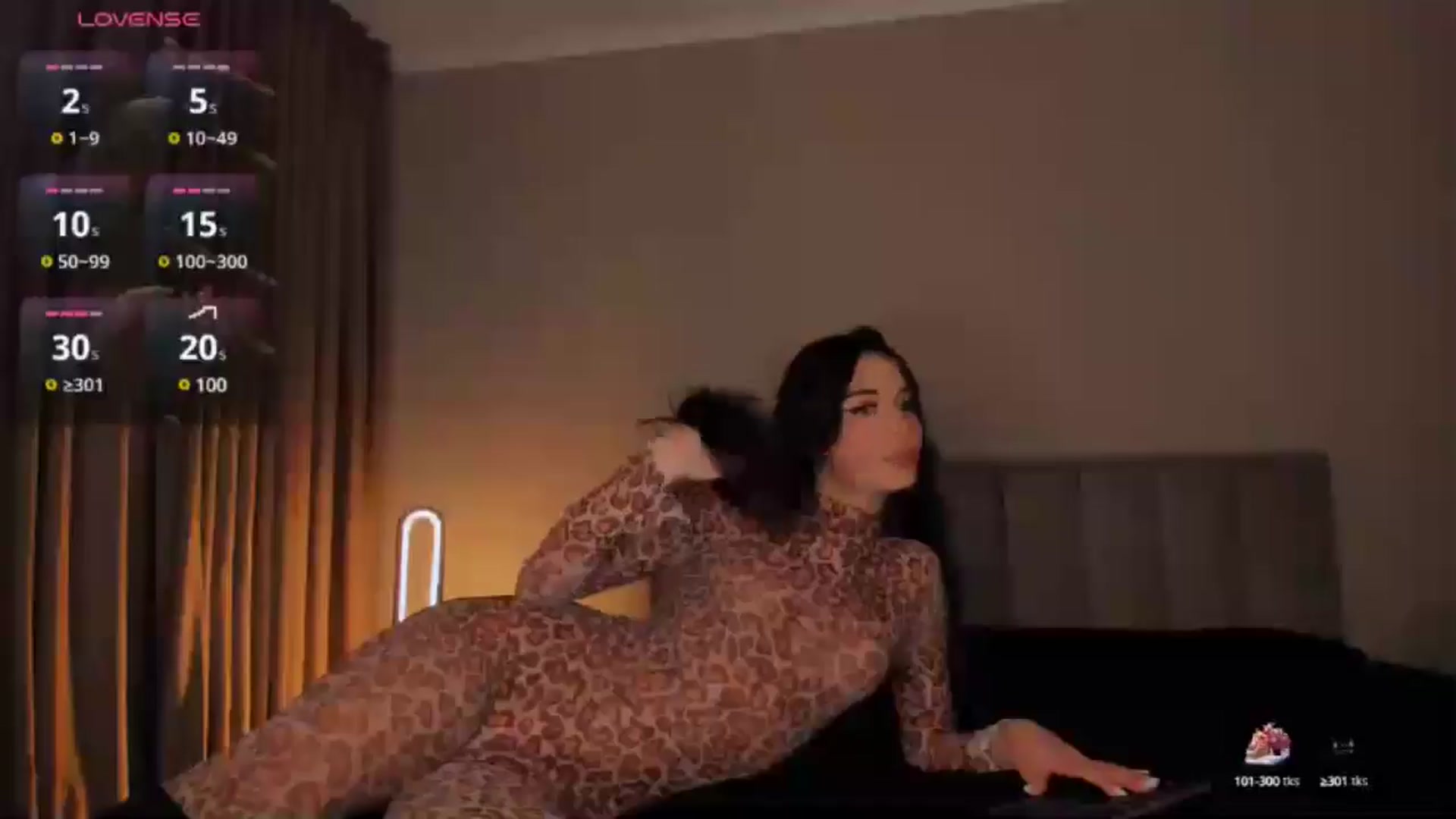 Gallery image thumbnail from QueenANNYA's myfreecams stream on, 02/23/2025, 17:23 image 15 of 20