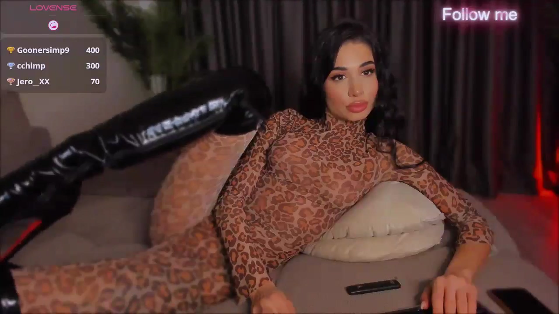 Gallery image thumbnail from QueenANNYA's myfreecams stream on, 03/24/2025, 18:56 image 14 of 20