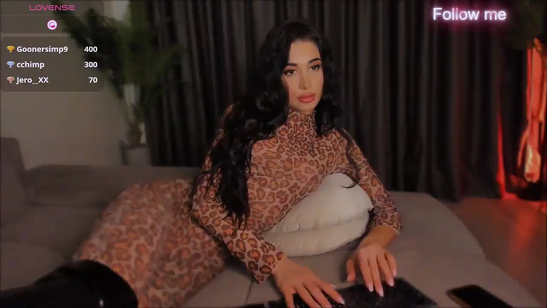 Gallery image thumbnail from QueenANNYA's myfreecams stream on, 03/24/2025, 18:56 image 17 of 20