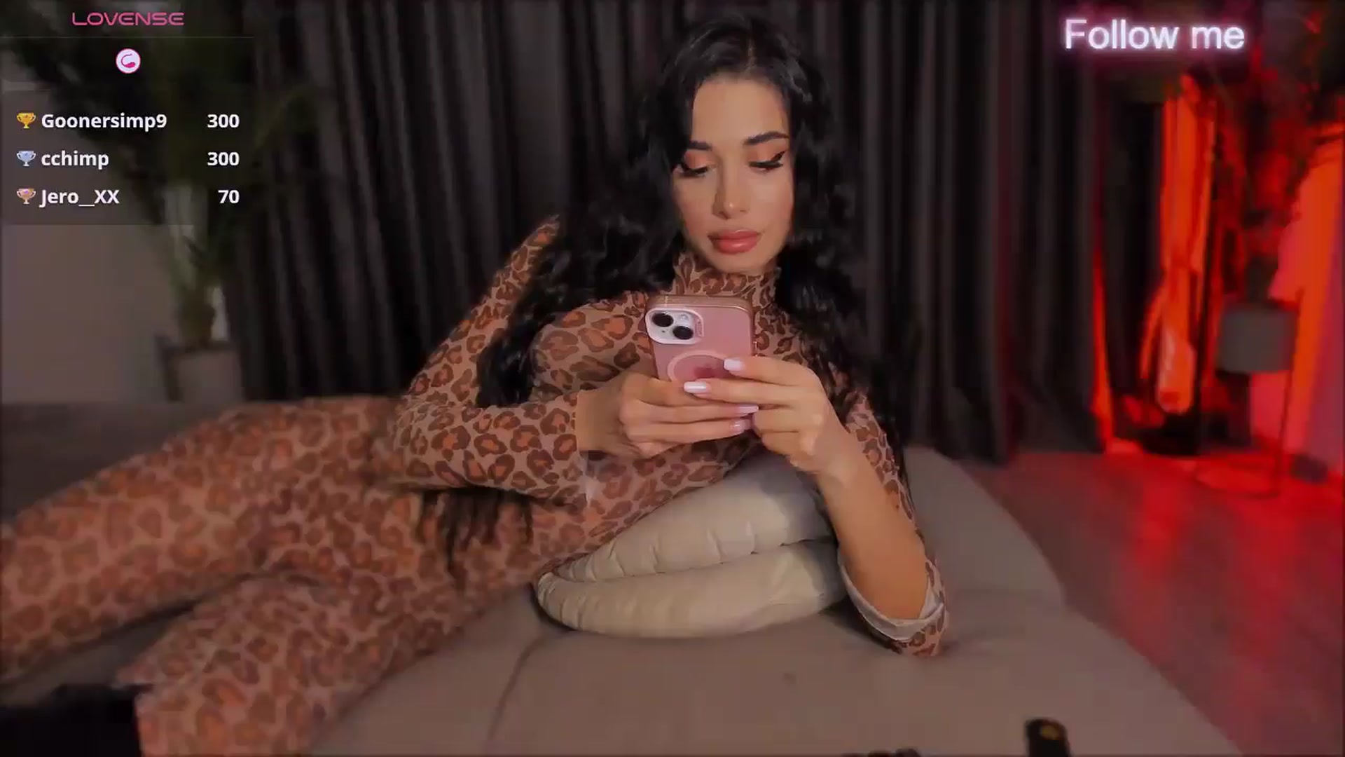 Gallery image thumbnail from QueenANNYA's myfreecams stream on, 03/24/2025, 18:56 image 1 of 20